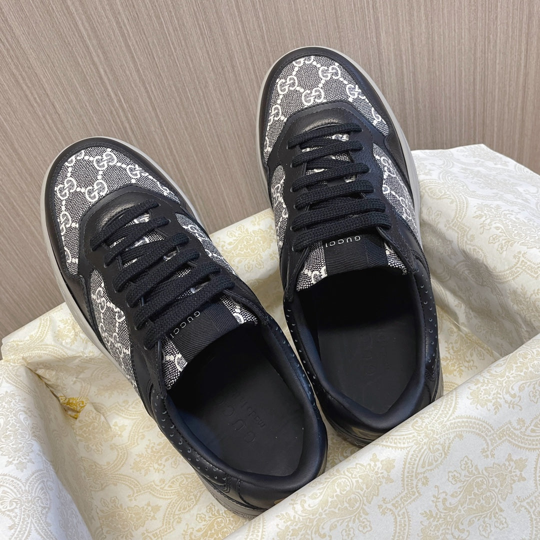 GUCCI sneakers 76