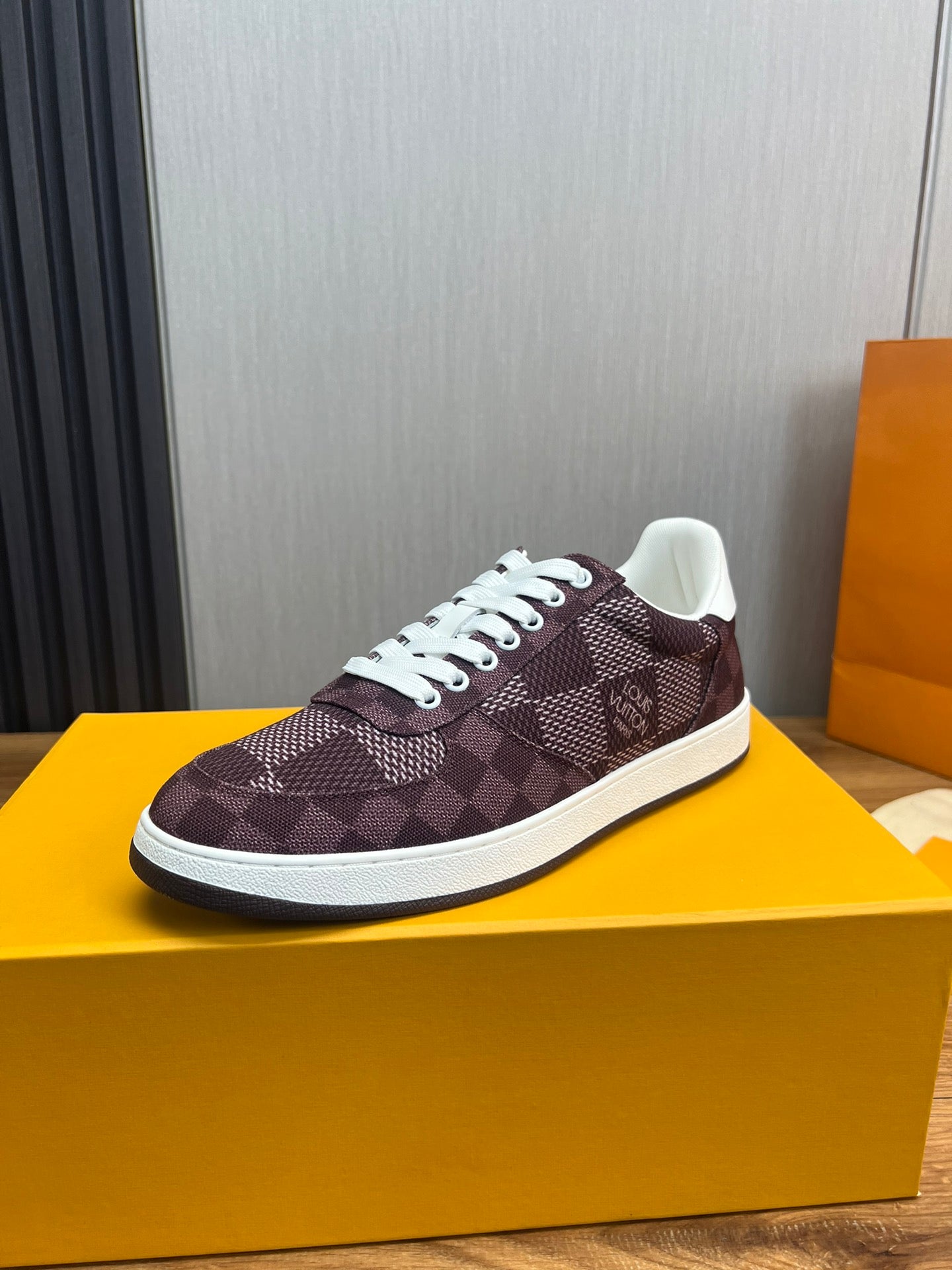 Louis Vuitton sneakers 137