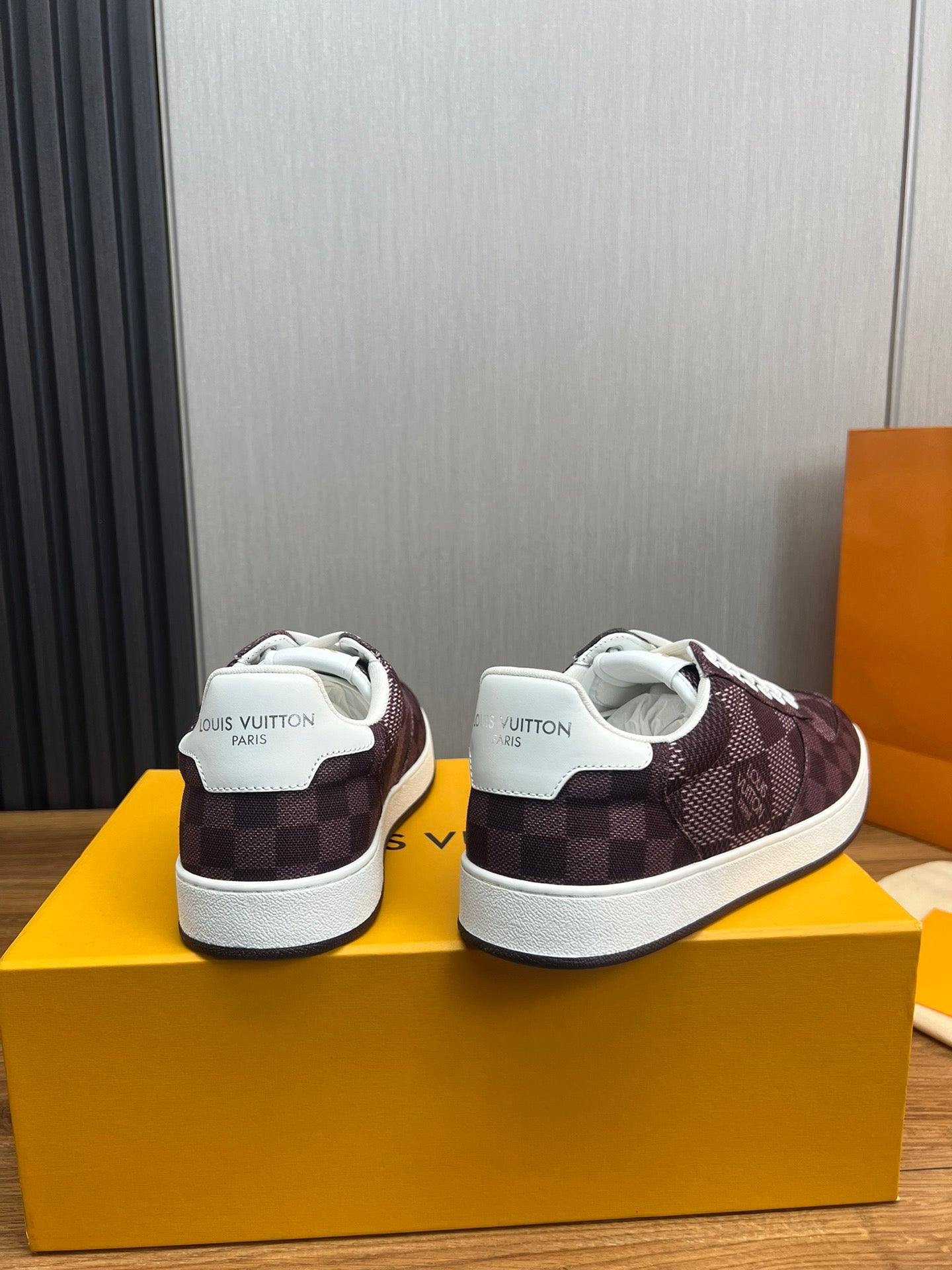 Louis Vuitton sneakers 137
