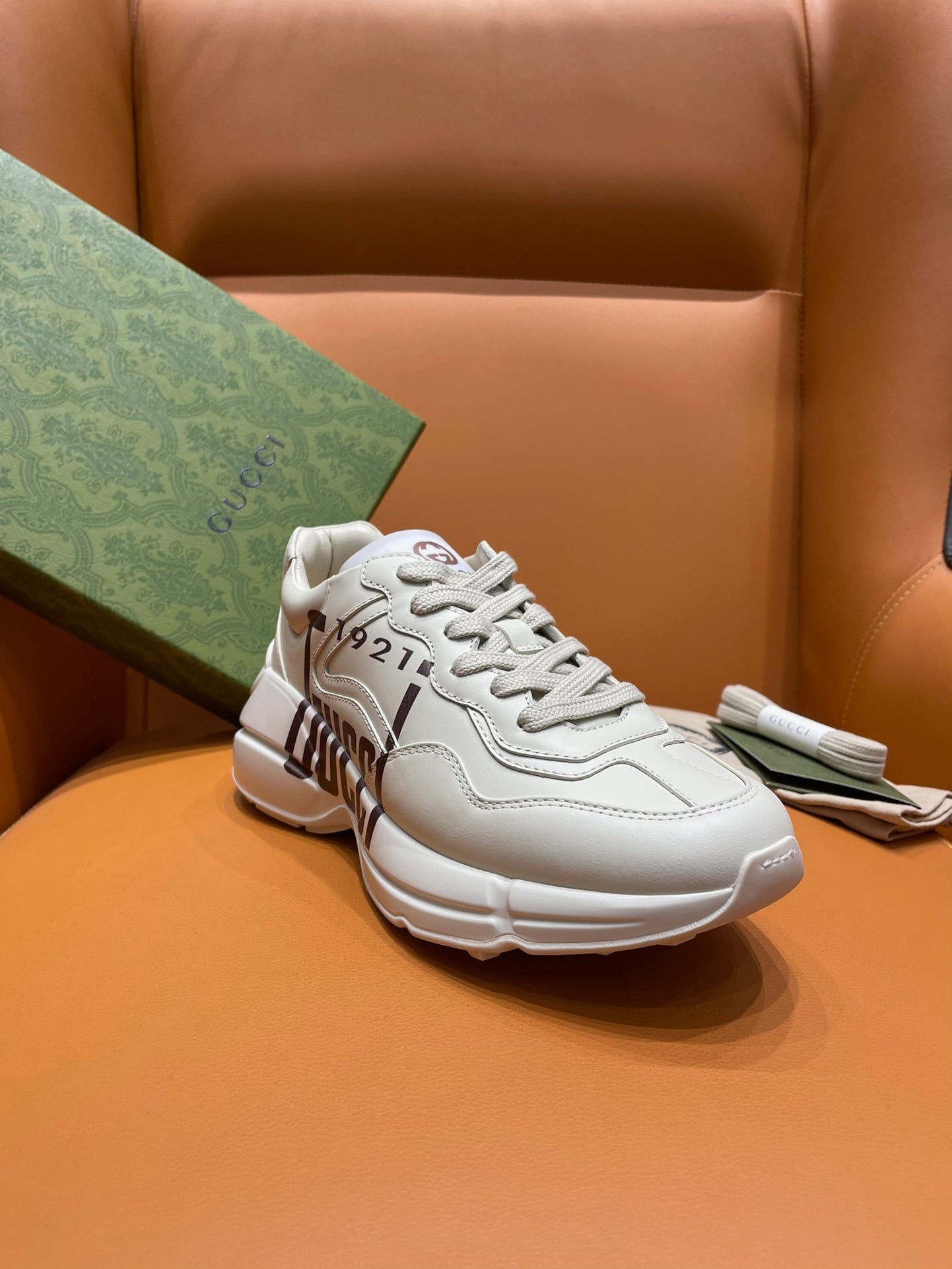 GUCCI sneakers 90