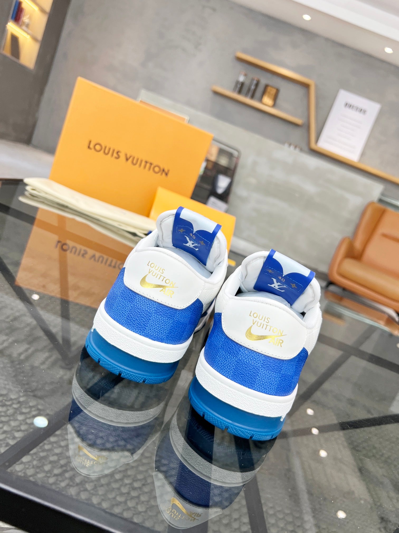 Louis Vuitton sneakers 142