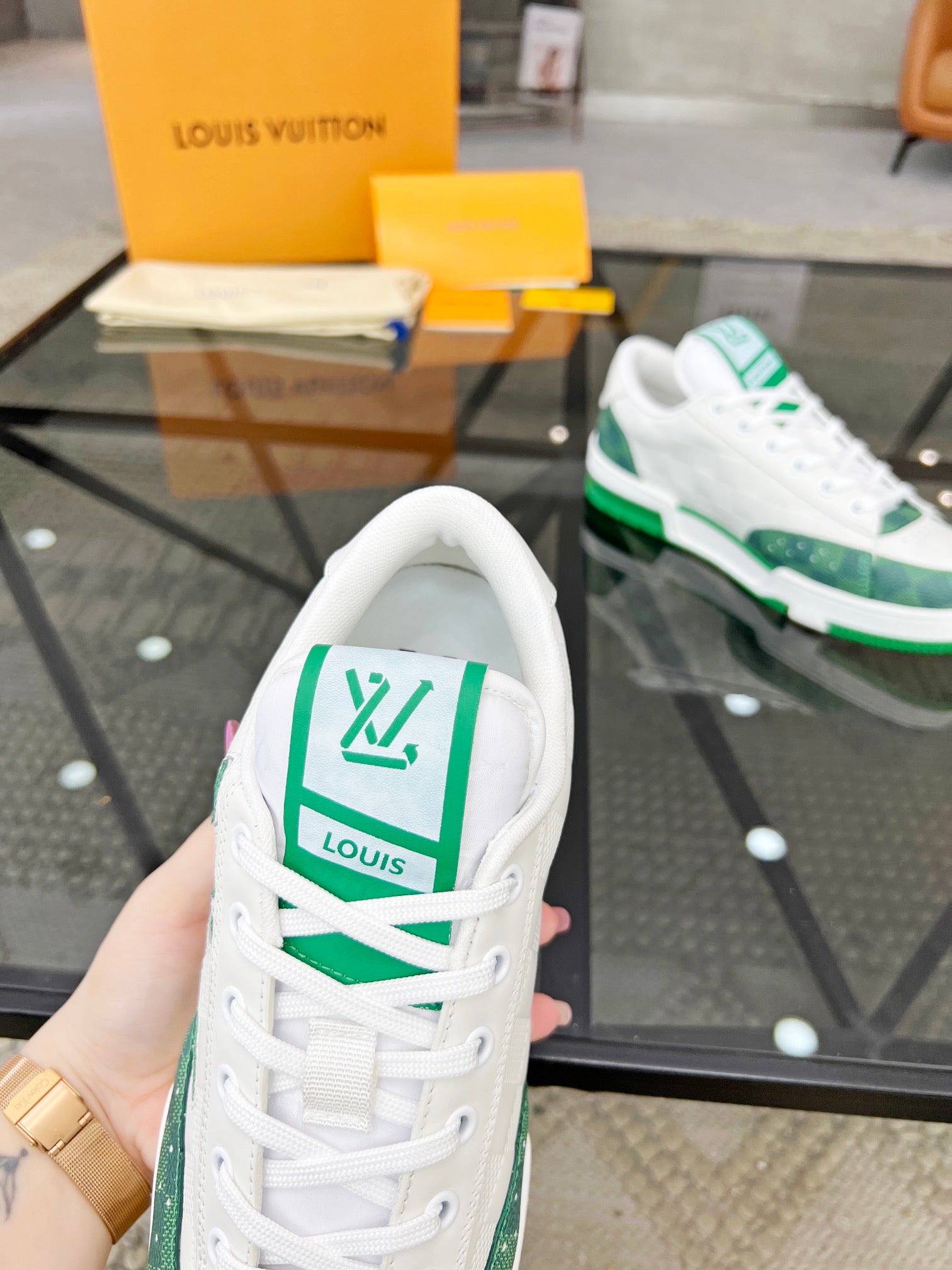 Louis Vuitton sneakers 143