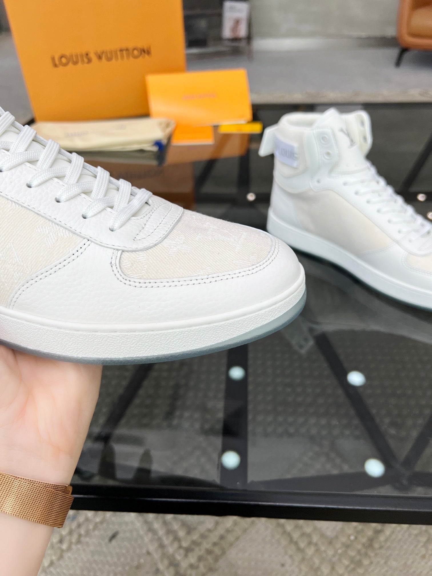 Louis Vuitton sneakers 146