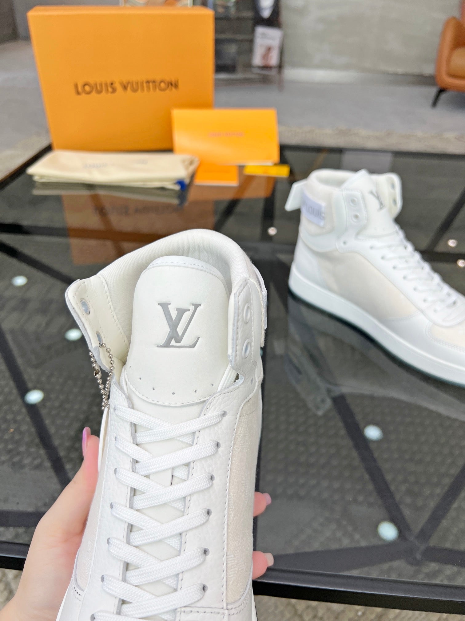 Louis Vuitton sneakers 146