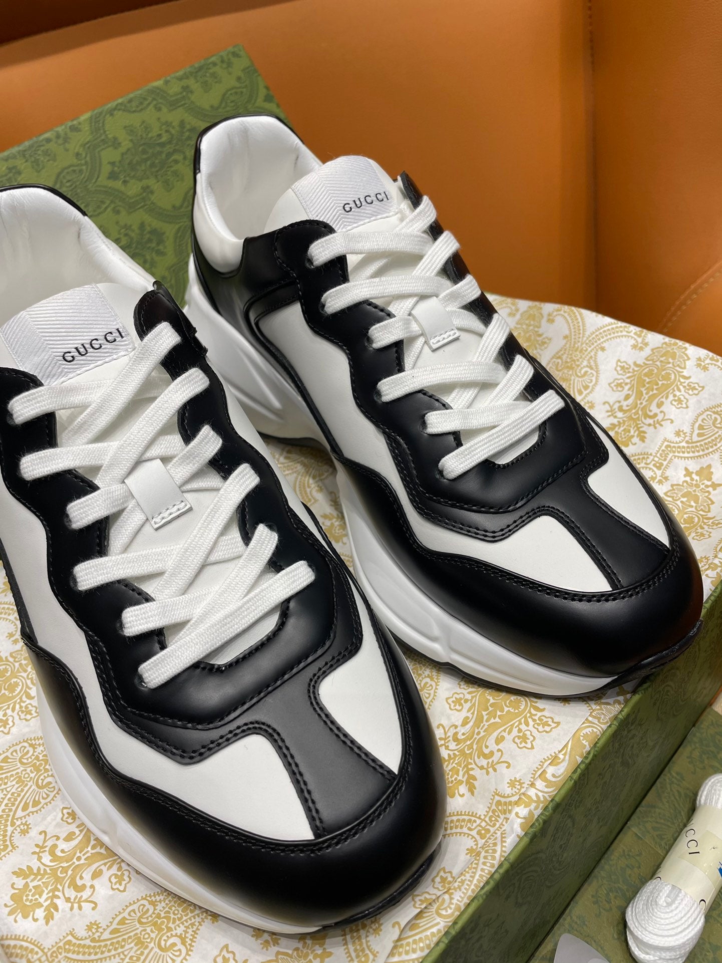 GUCCI sneakers 95