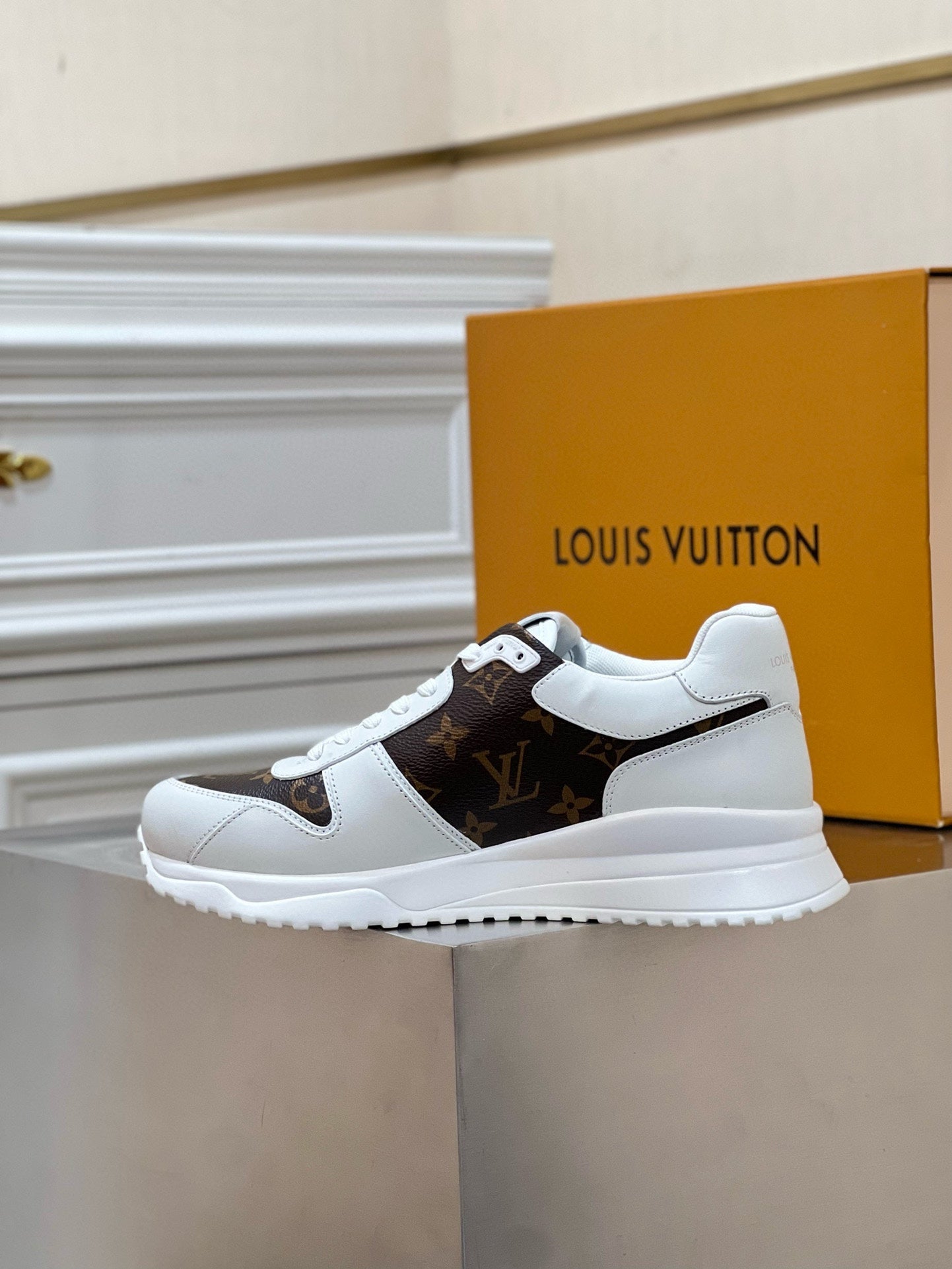 Louis Vuitton sneakers 149