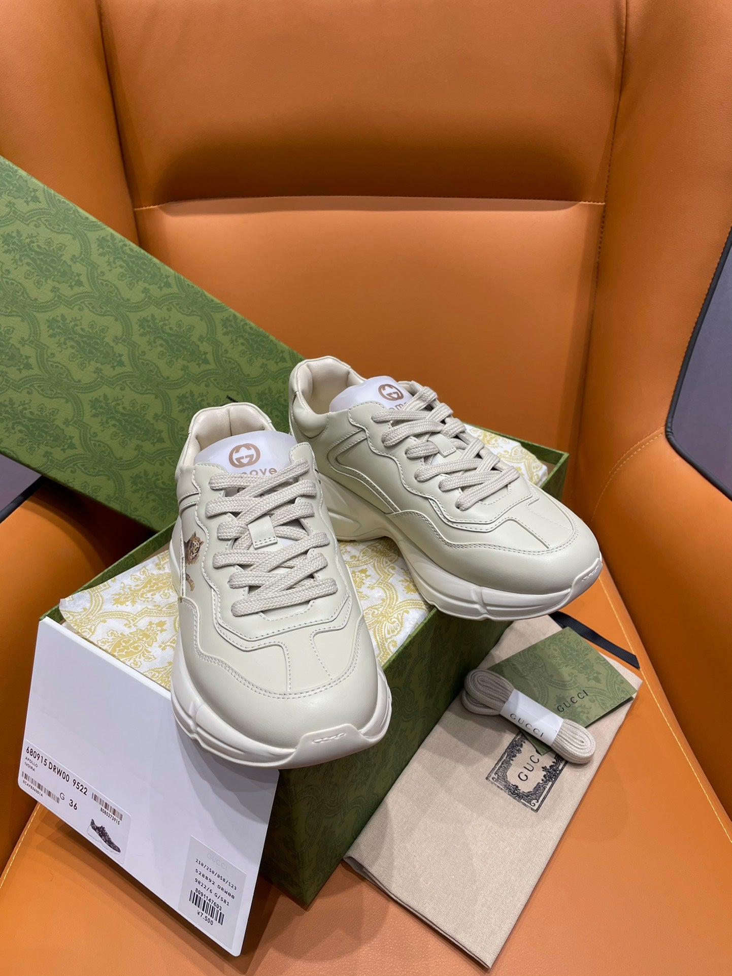 GUCCI sneakers 100