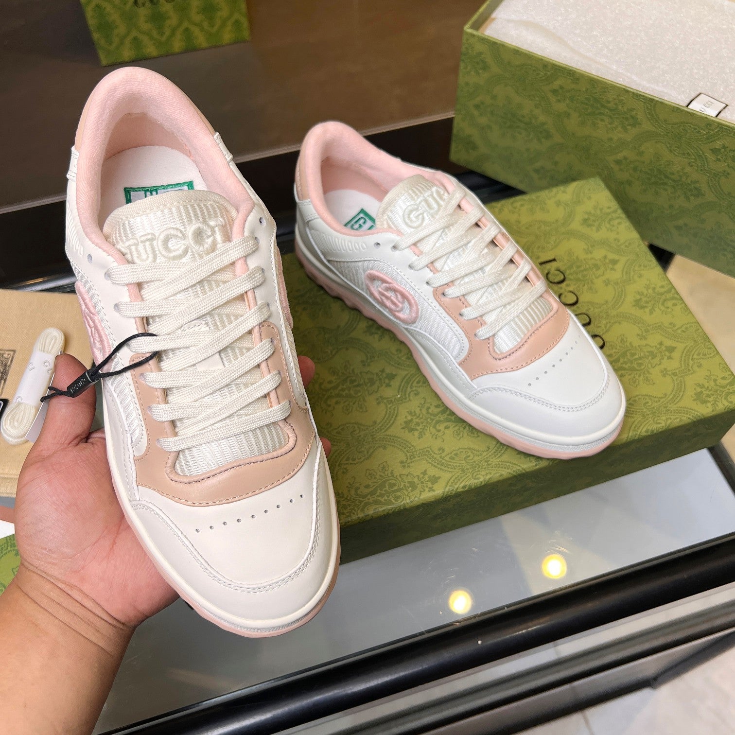 GUCCI sneakers 101
