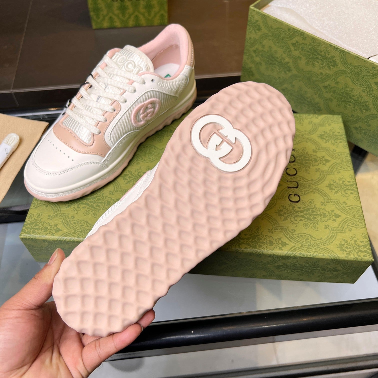 GUCCI sneakers 101