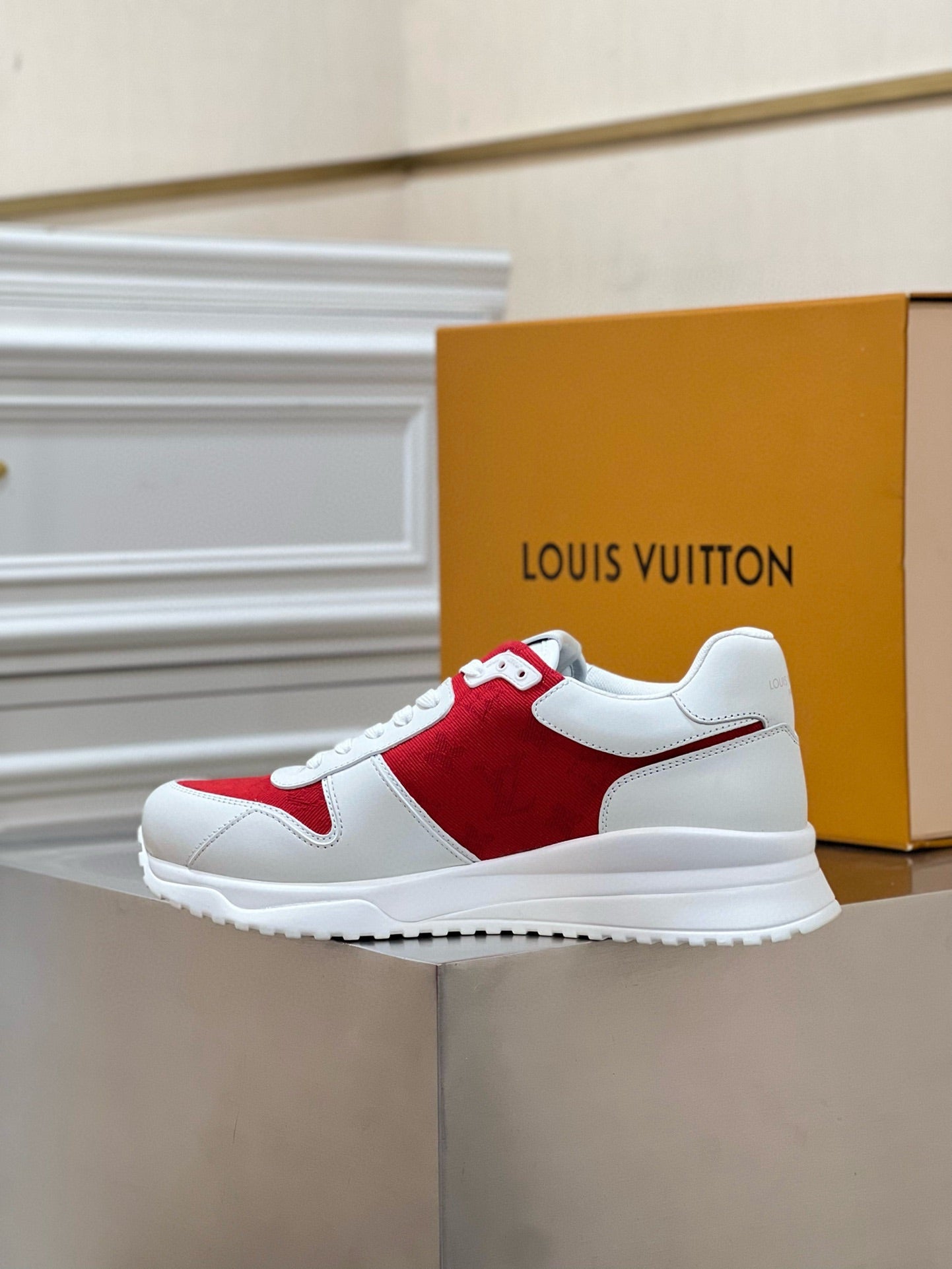 Louis Vuitton sneakers 153