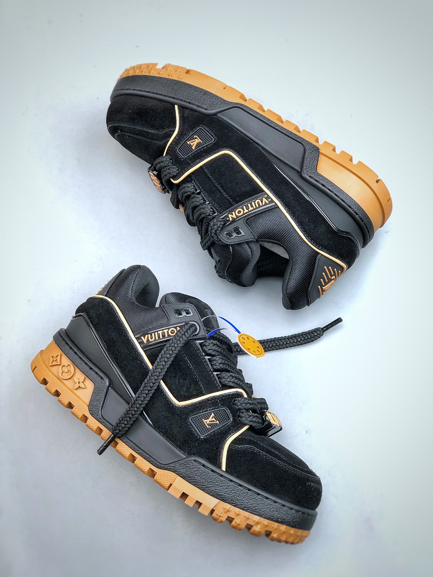 Louis Vuitton sneakers 155