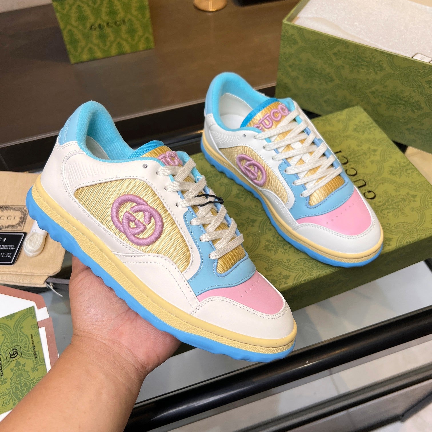 GUCCI sneakers 105