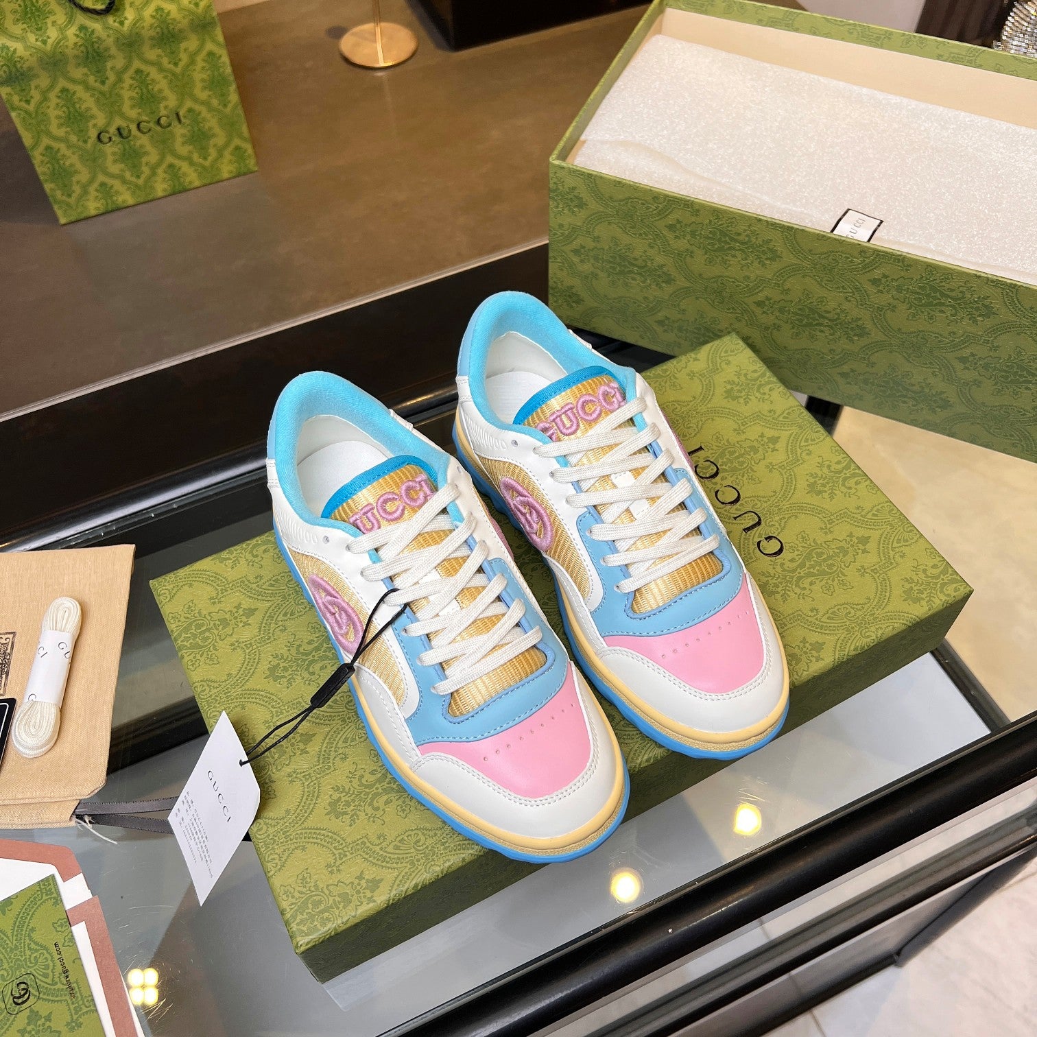 GUCCI sneakers 105