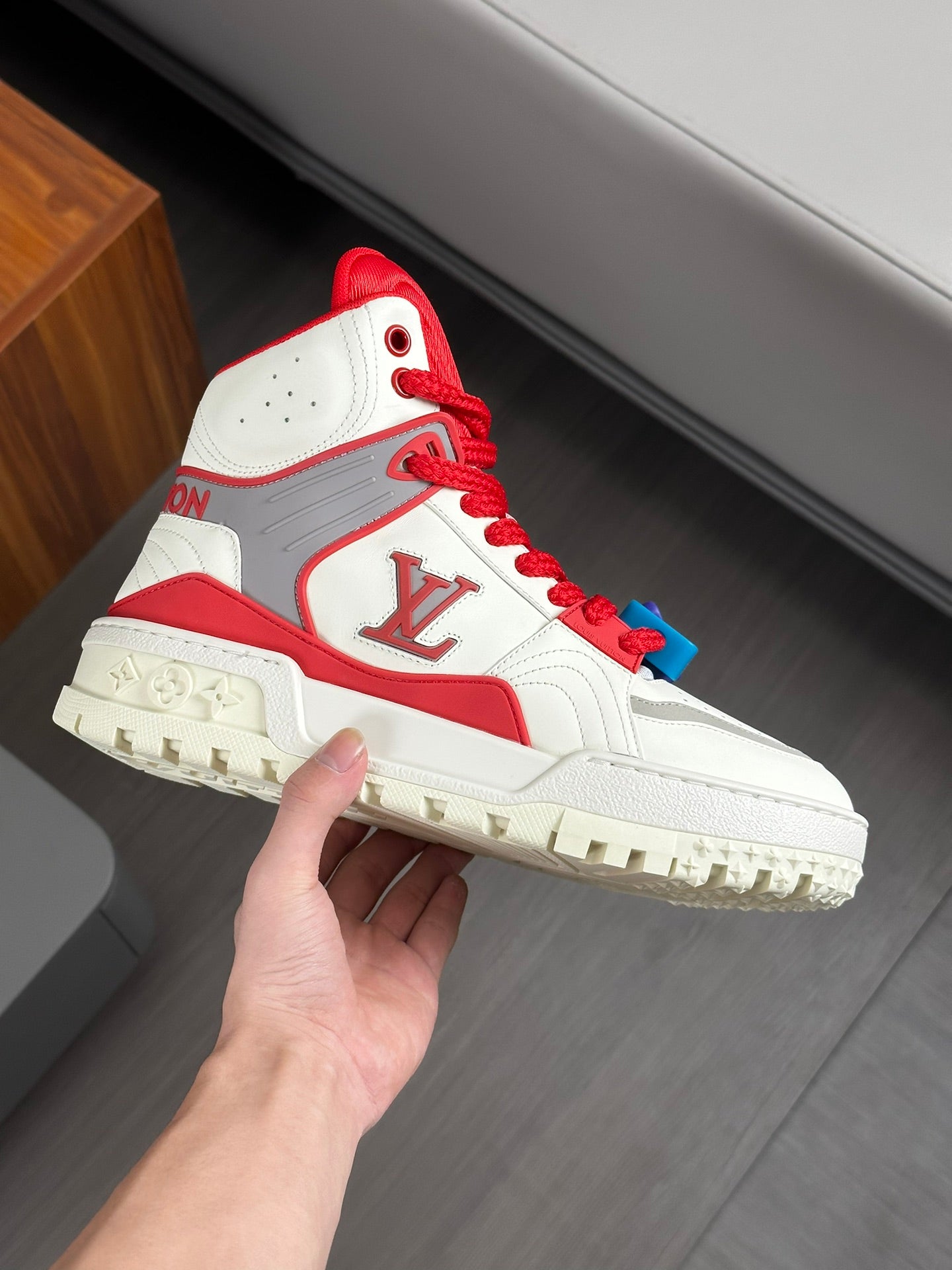 Louis Vuitton sneakers 157