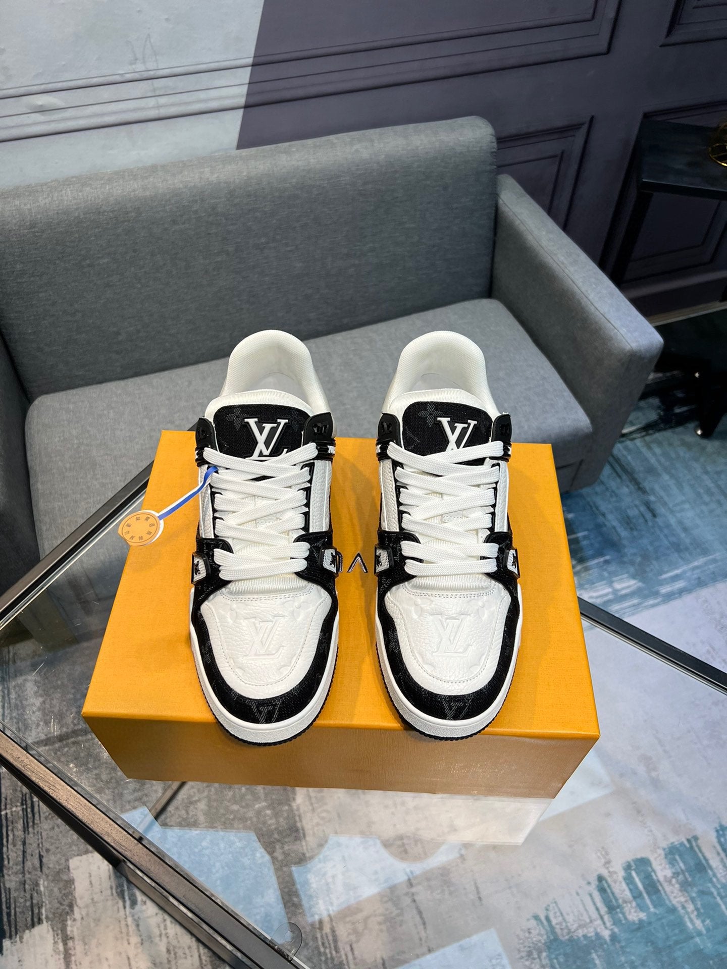 Louis Vuitton sneakers 161