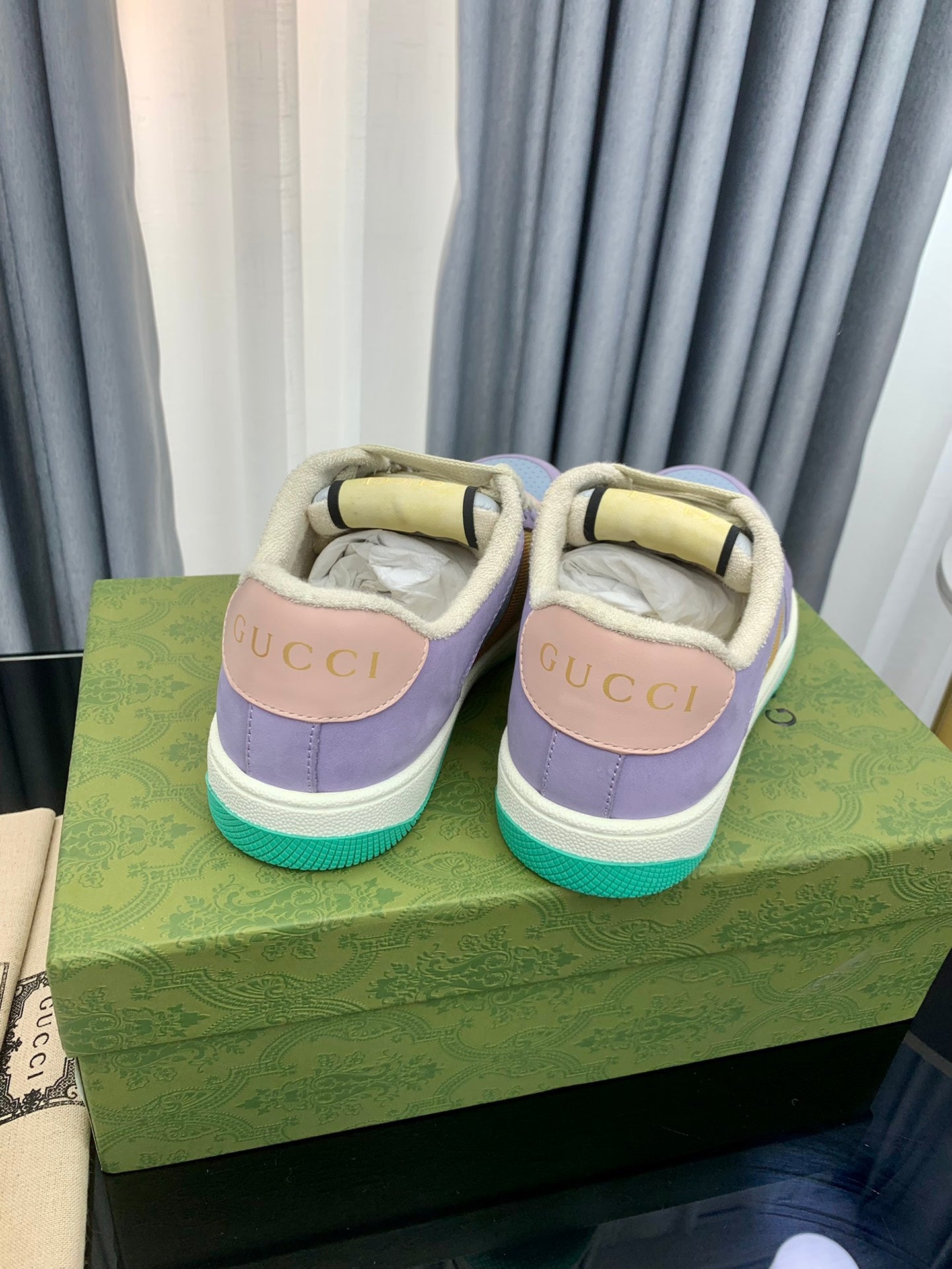 GUCCI sneakers 110