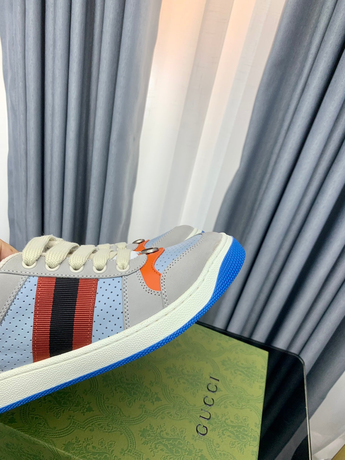 GUCCI sneakers 111