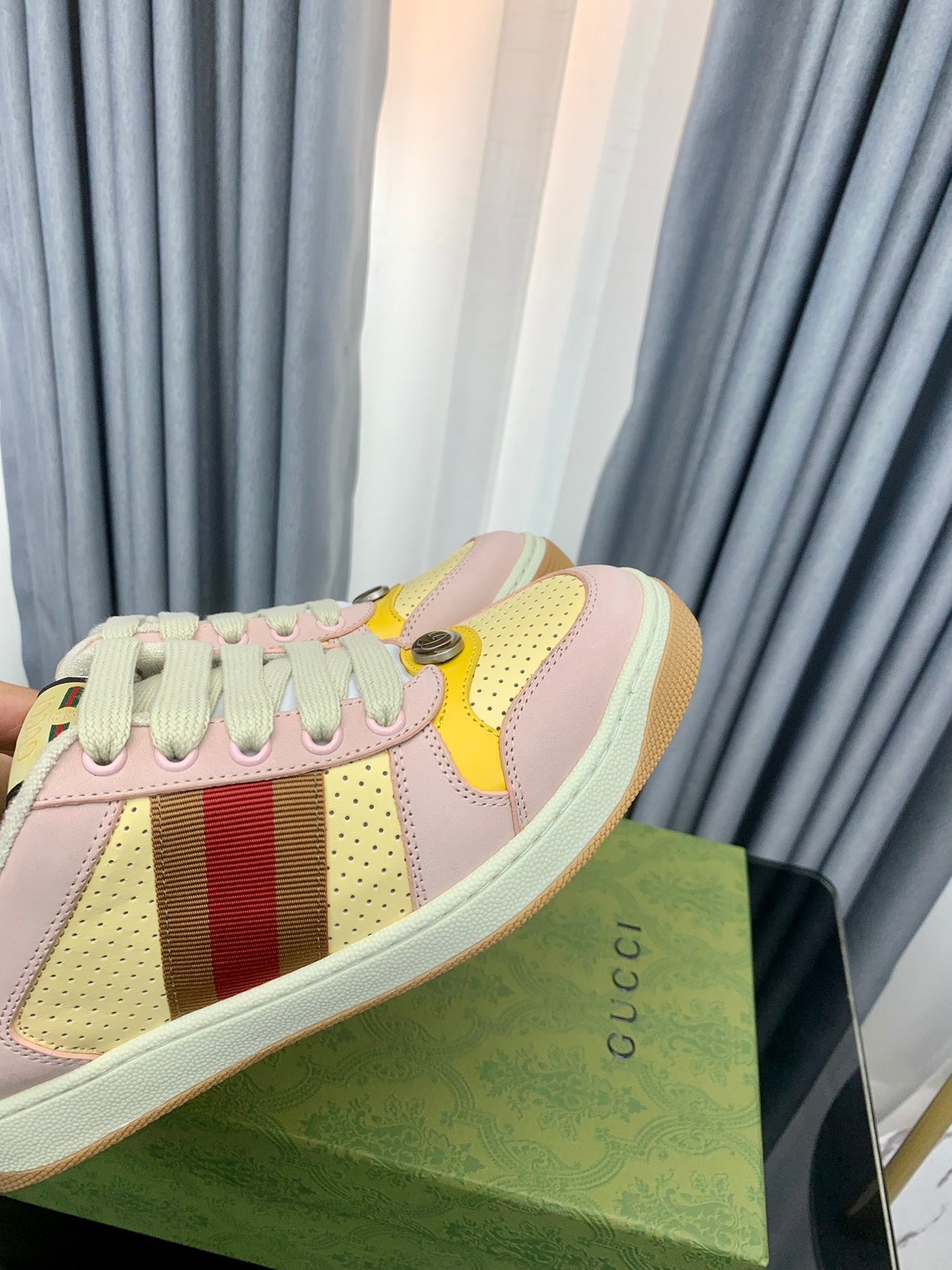GUCCI sneakers 112