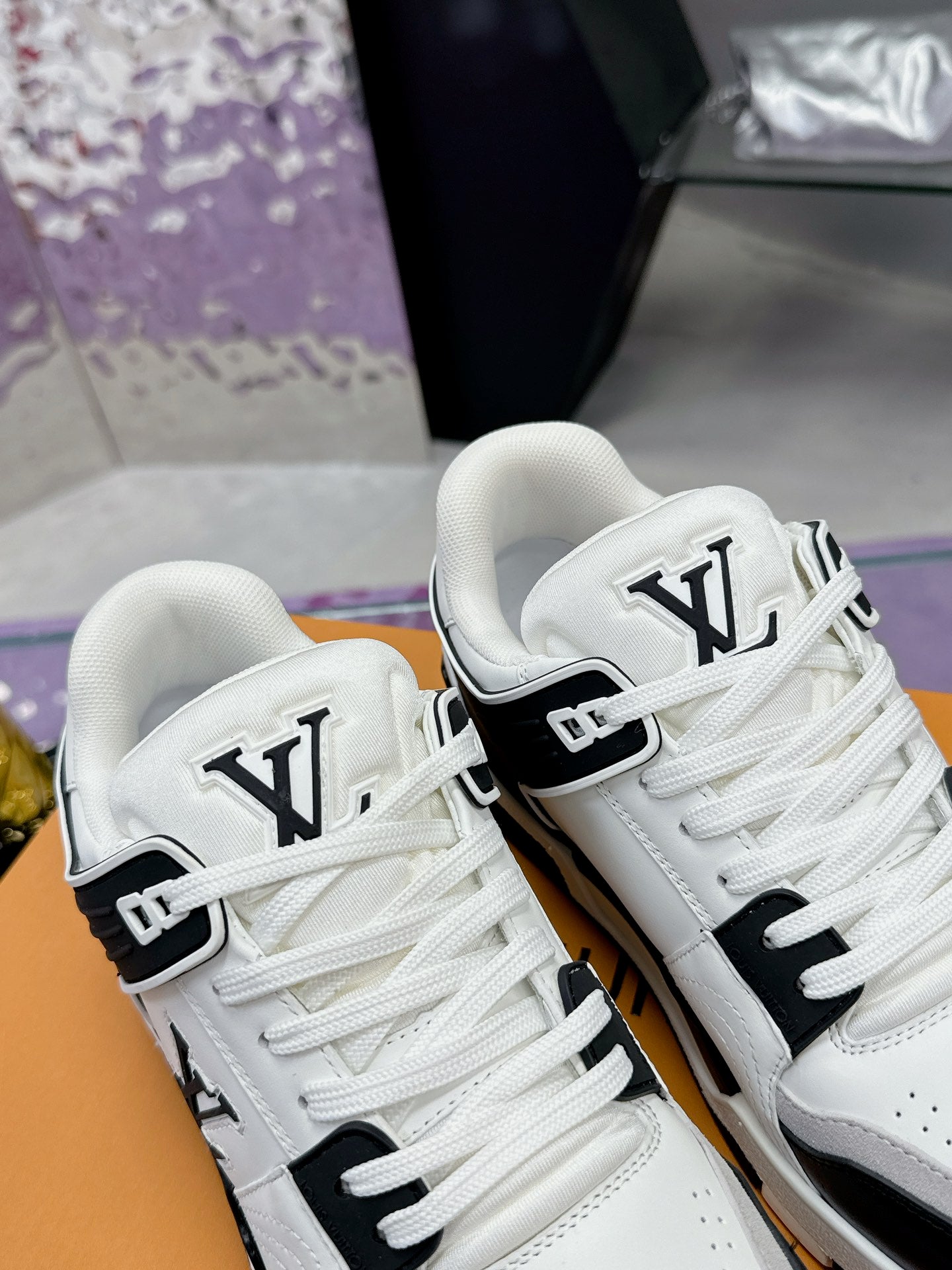 Louis Vuitton sneakers 168