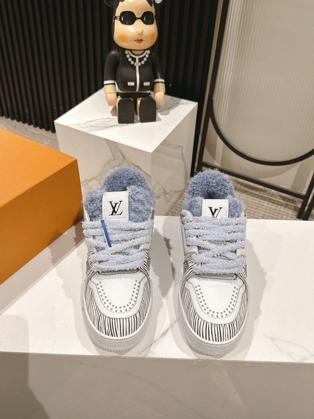 Louis Vuitton sneakers 172