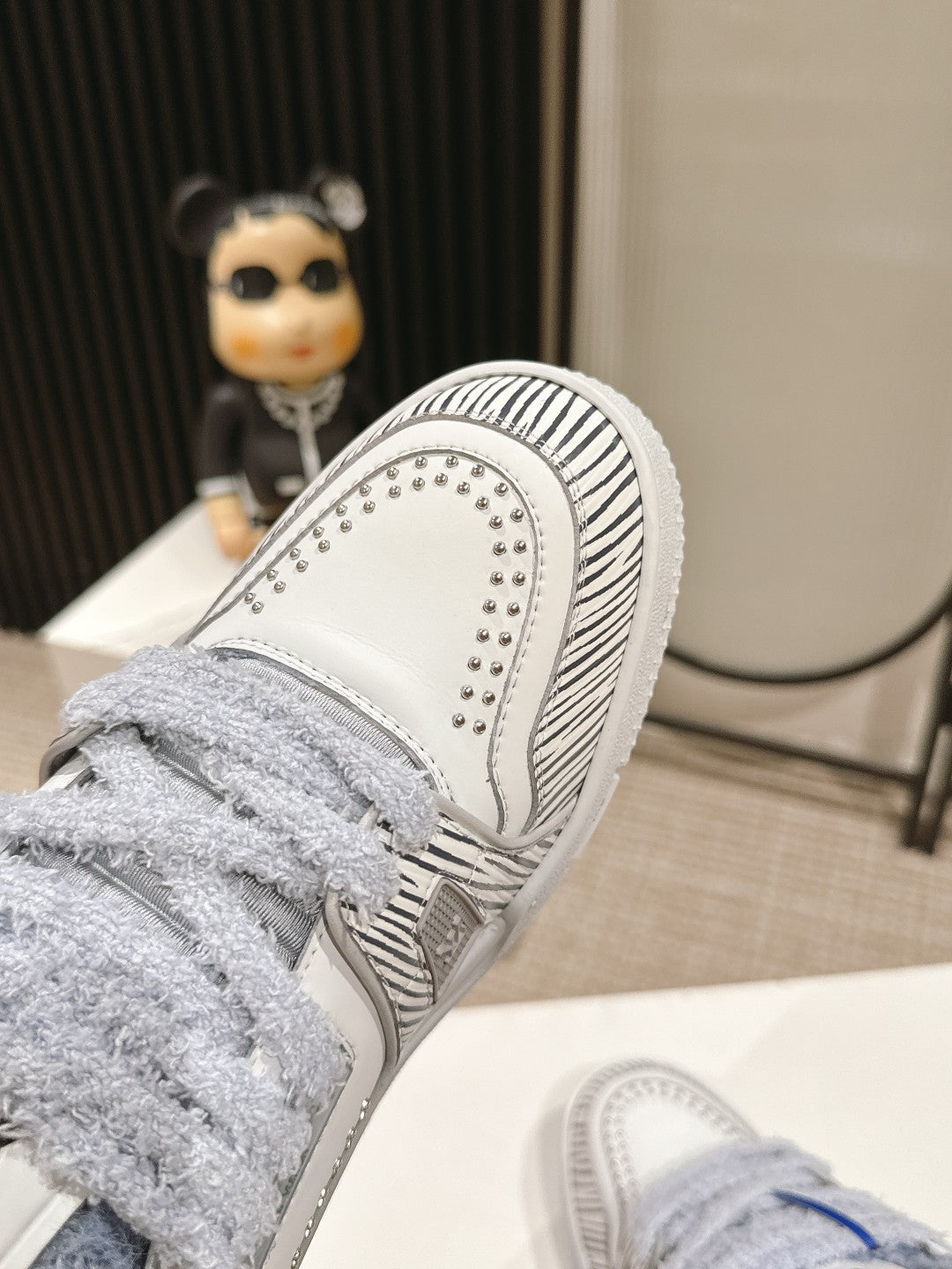 Louis Vuitton sneakers 172