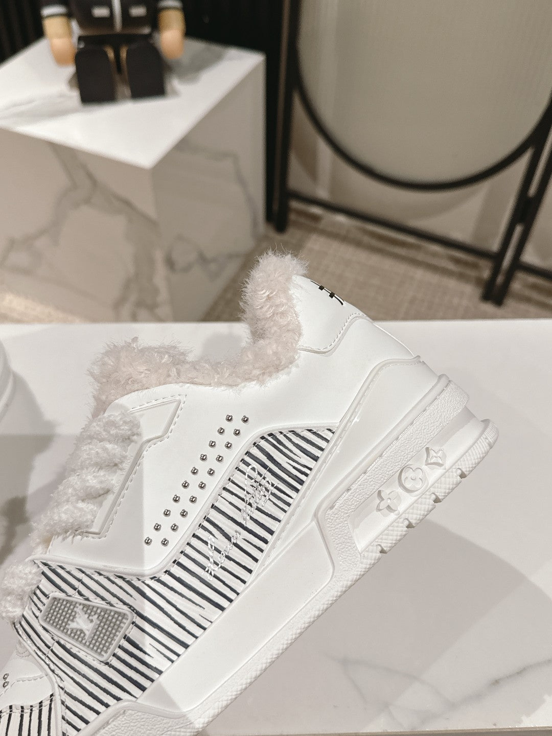 Louis Vuitton sneakers 173