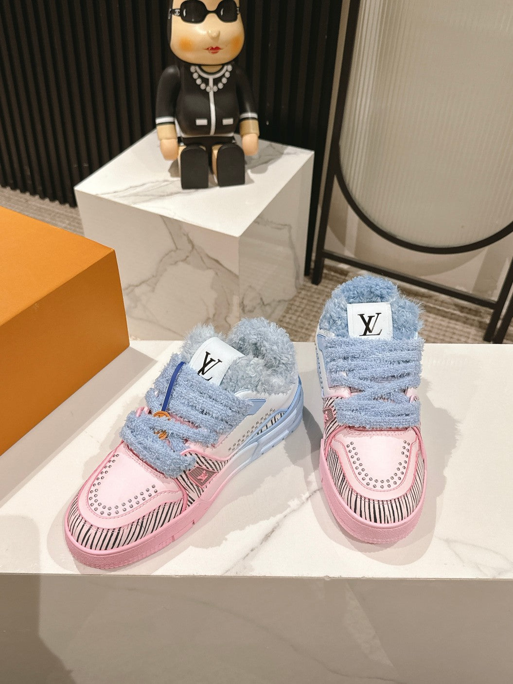 Louis Vuitton sneakers 174