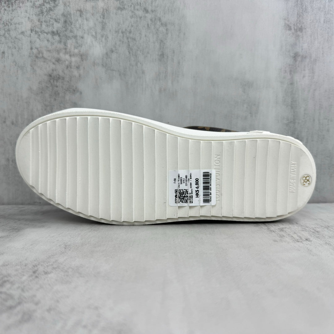 Louis Vuitton sneakers 176