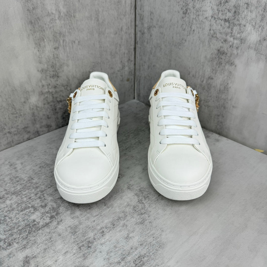 Louis Vuitton sneakers 179