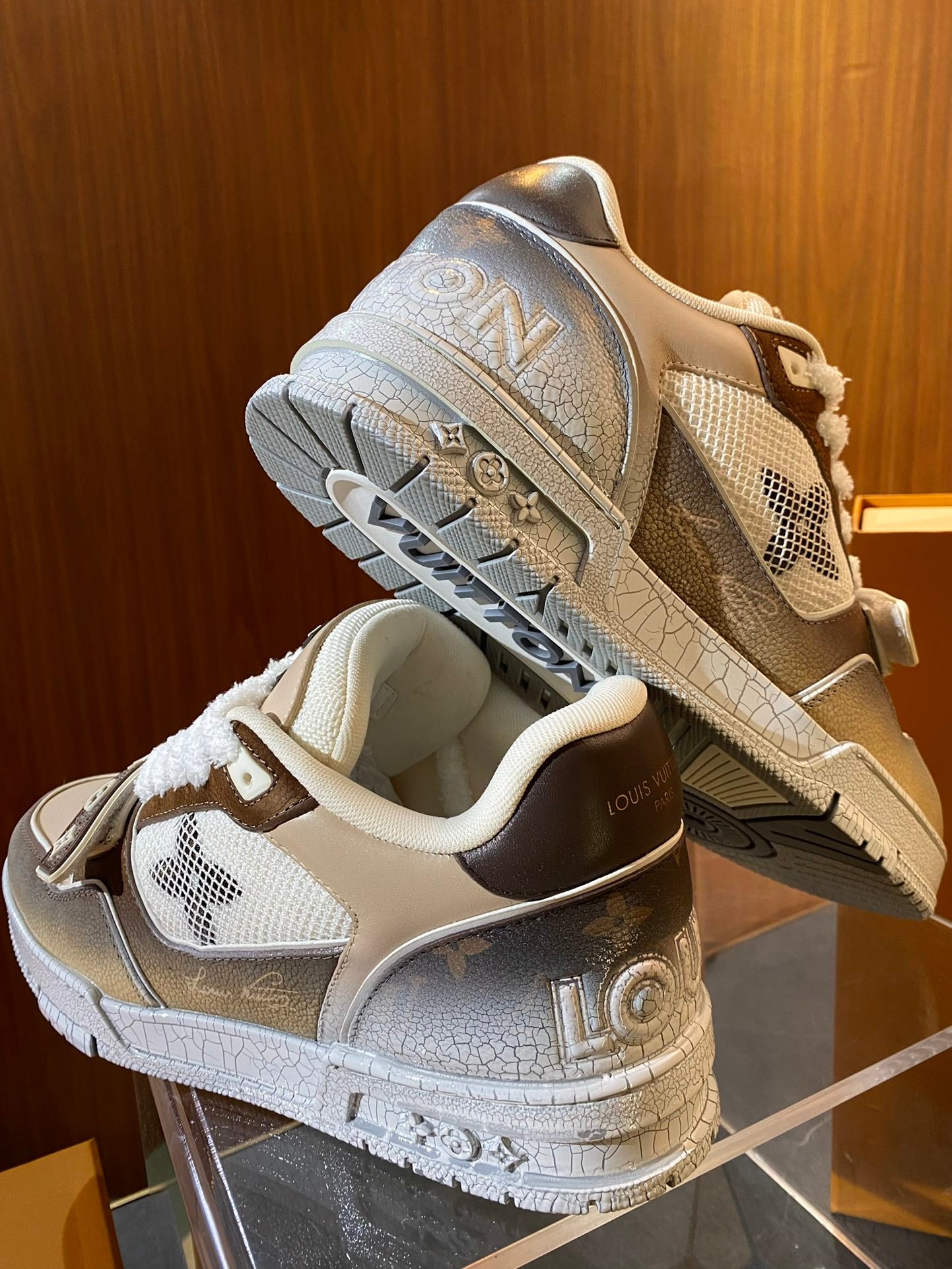 Louis Vuitton sneakers 183