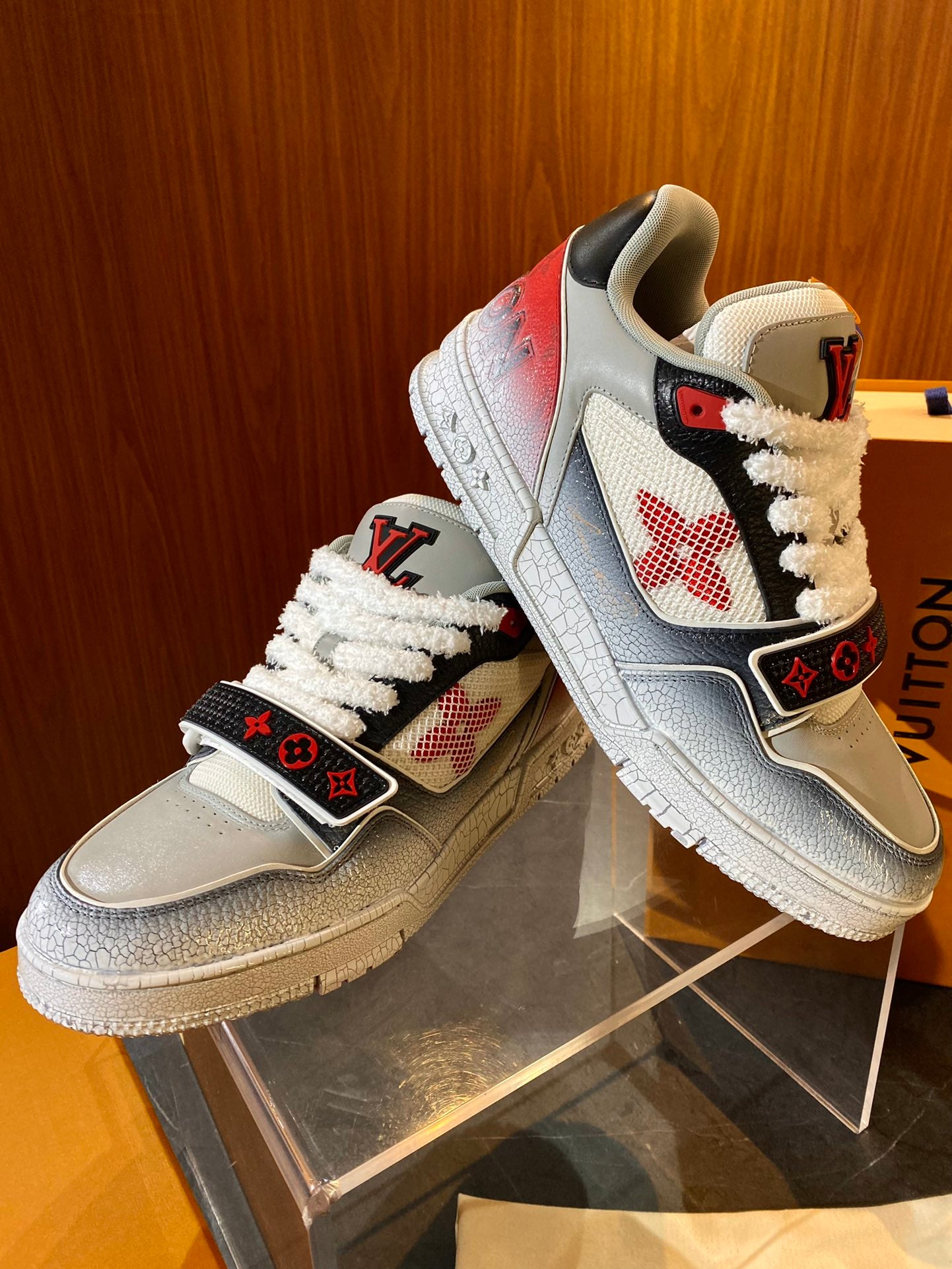 Louis Vuitton sneakers 183