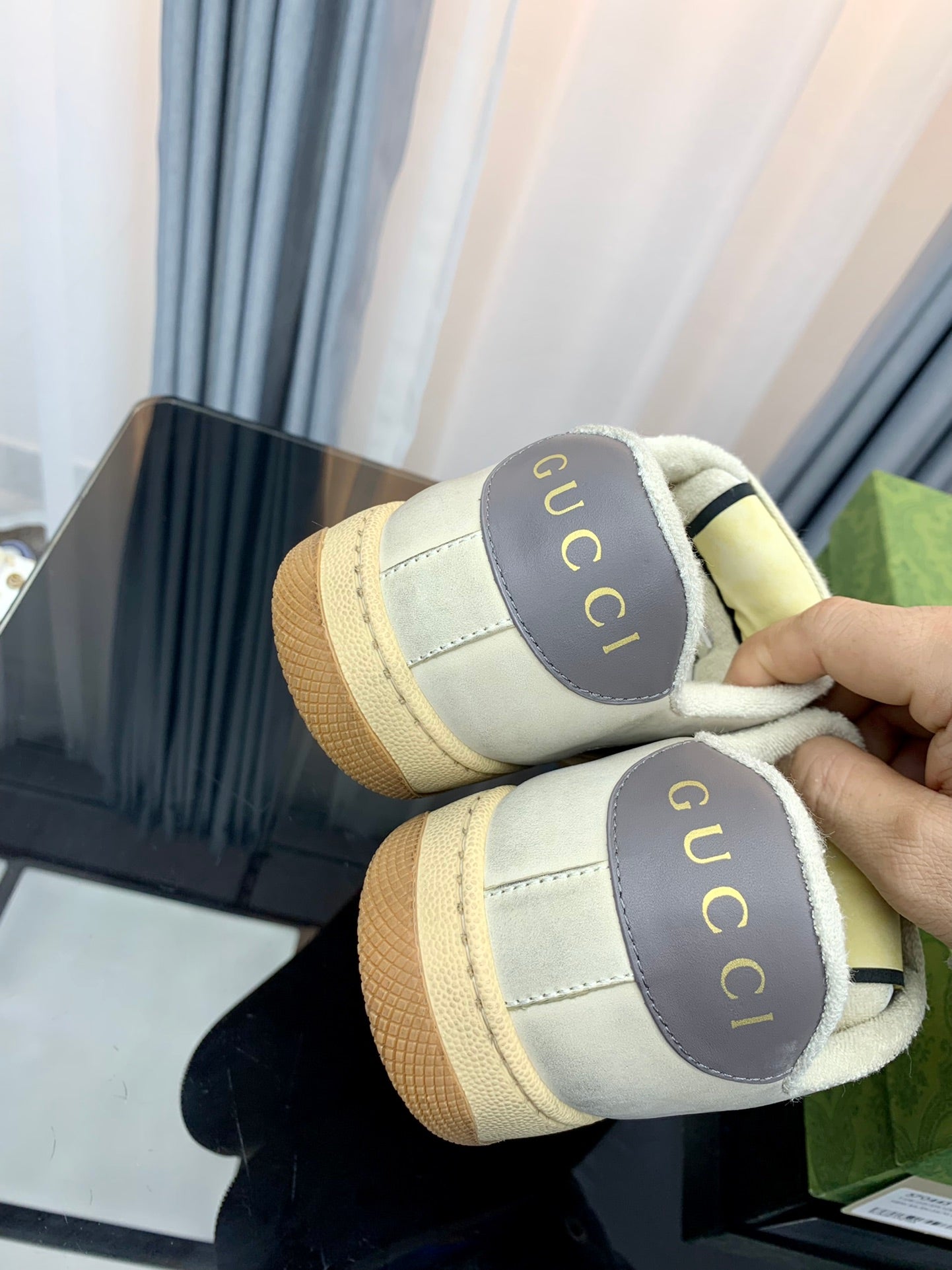GUCCI sneakers 122