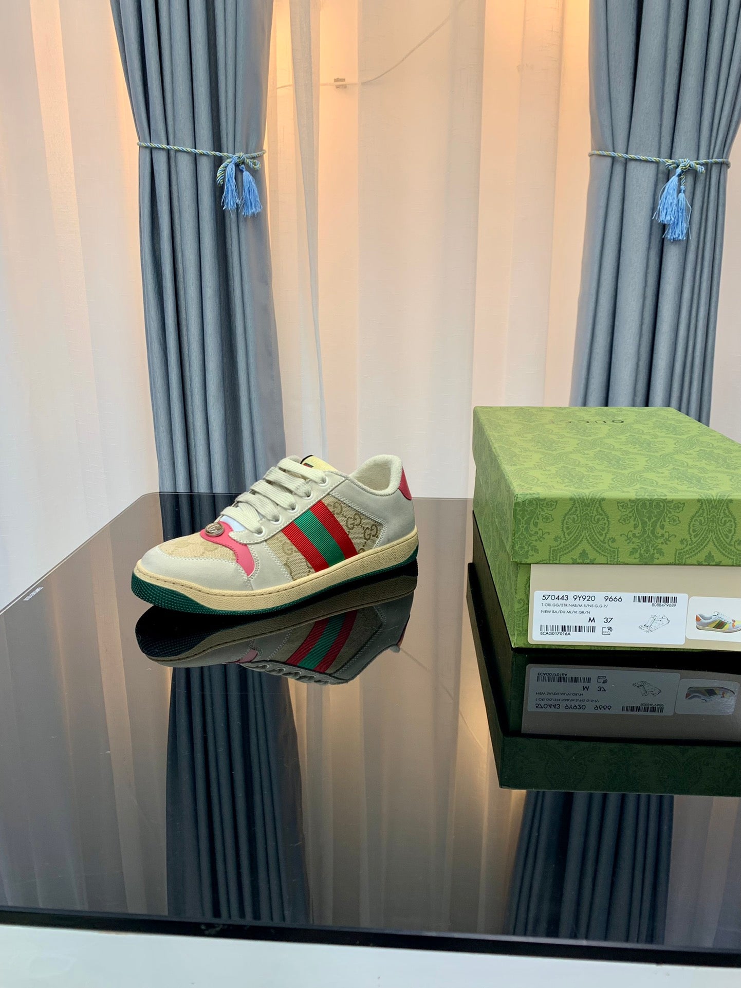 GUCCI sneakers 124