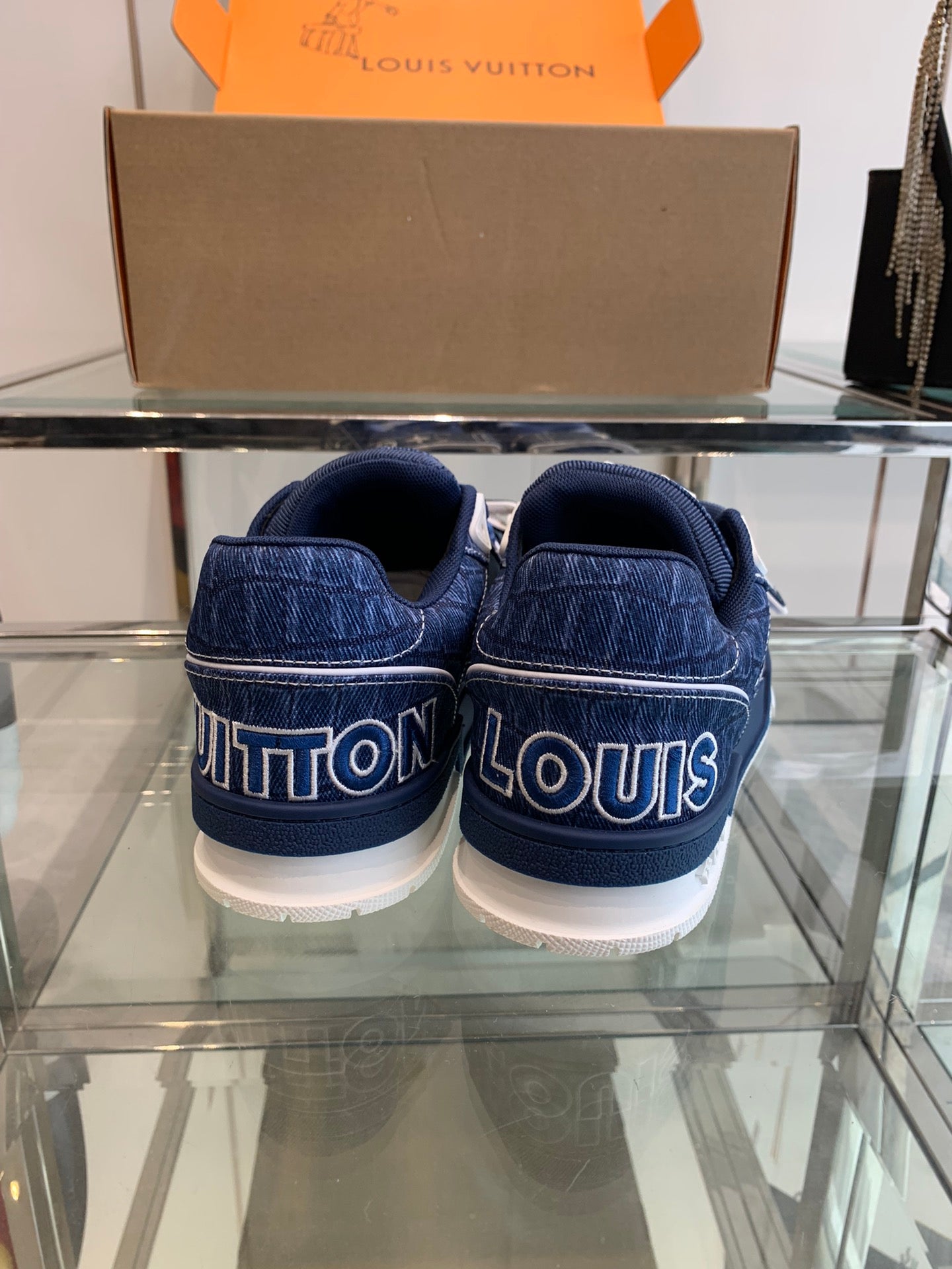 Louis Vuitton sneakers 191