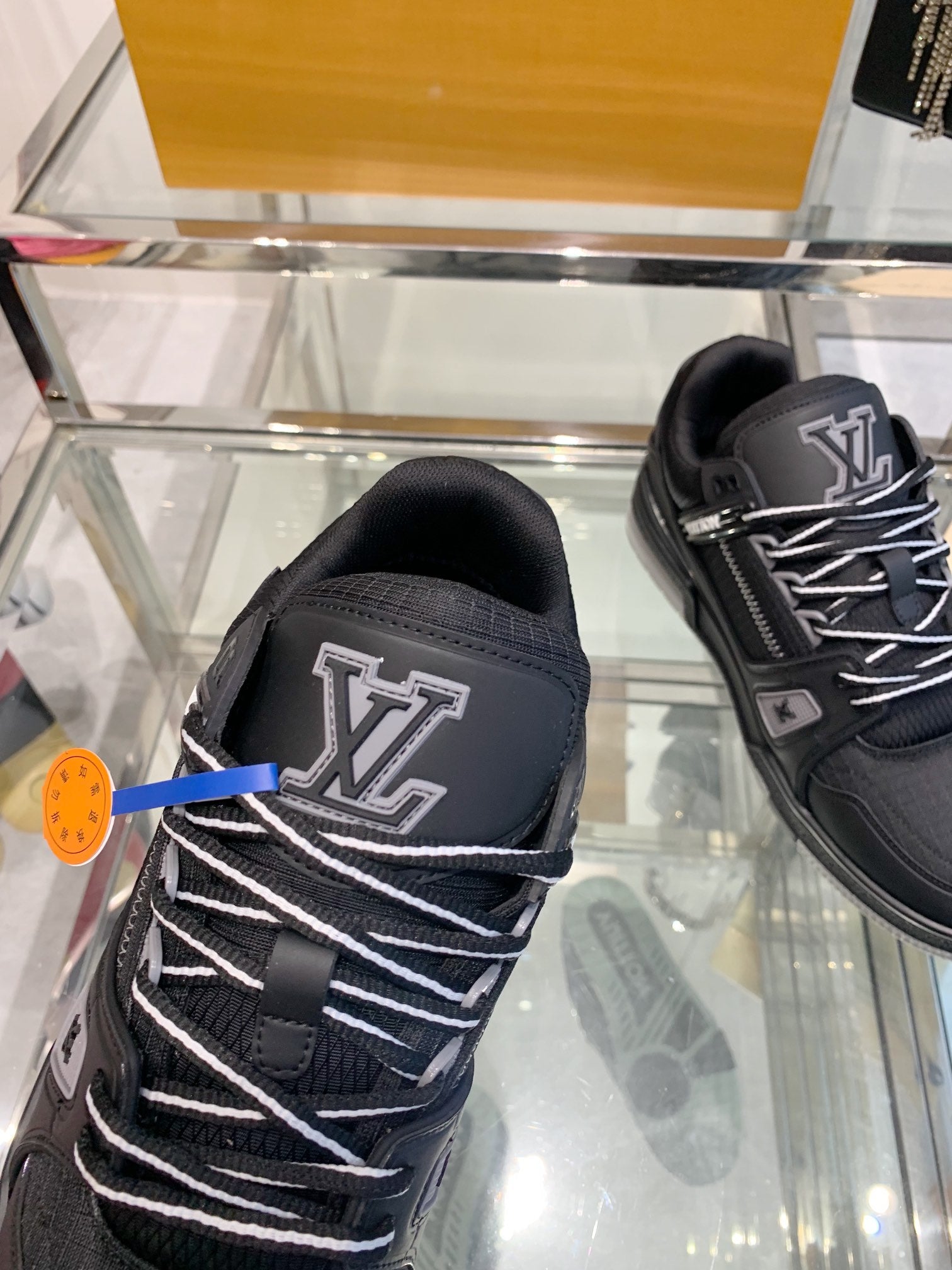 Louis Vuitton sneakers 193