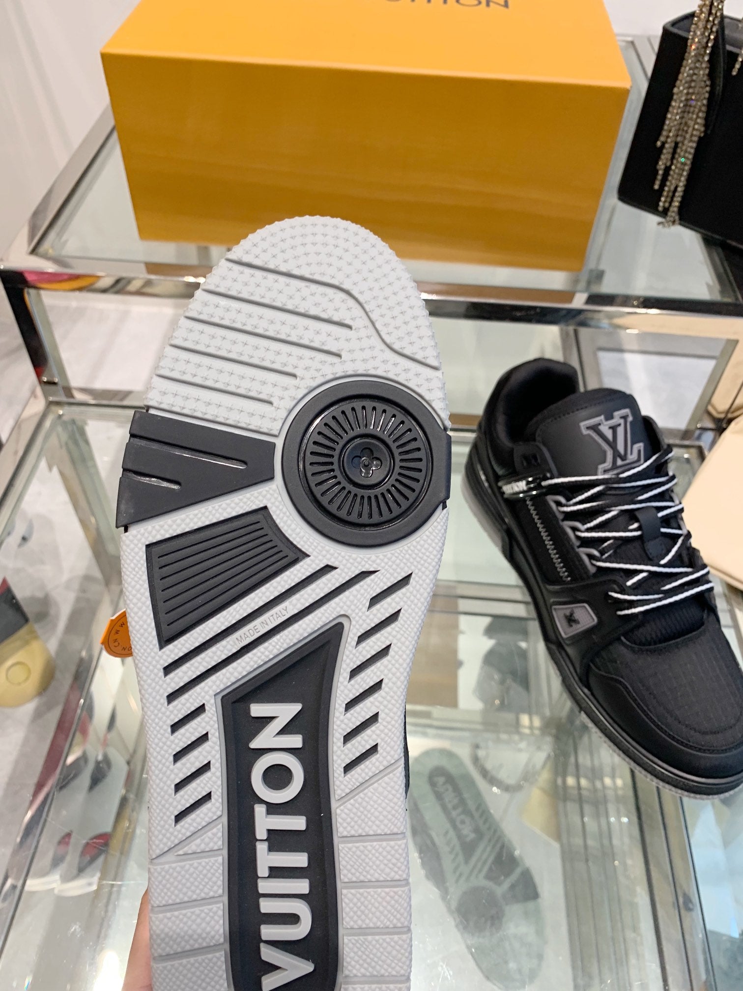 Louis Vuitton sneakers 193