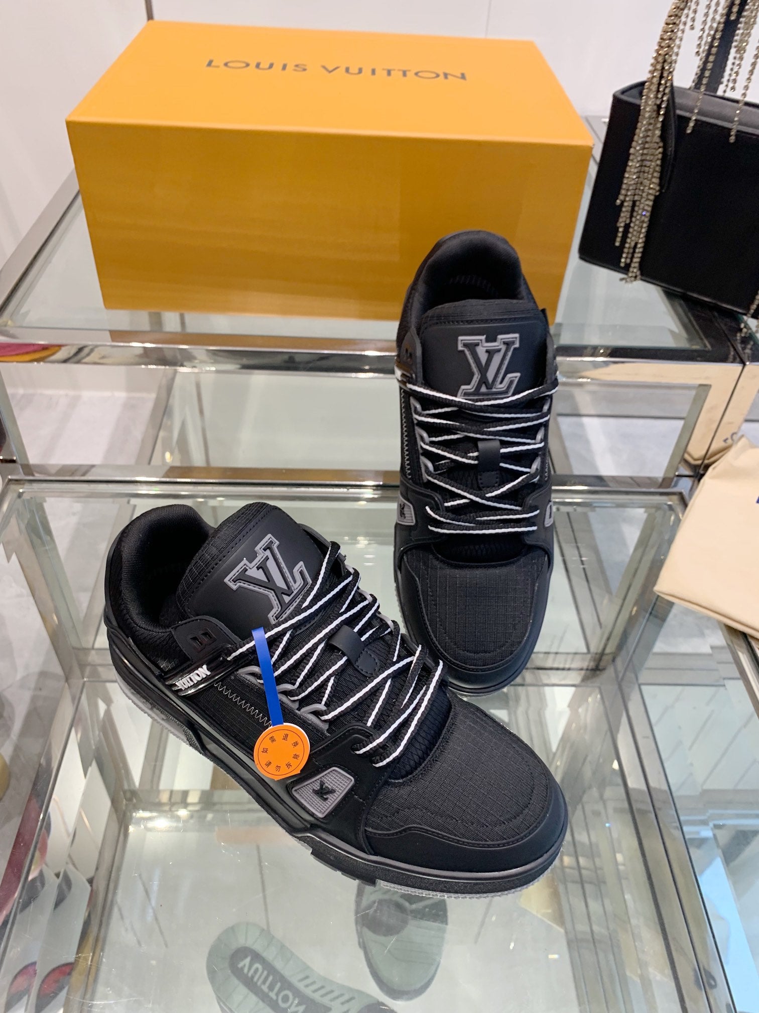 Louis Vuitton sneakers 193