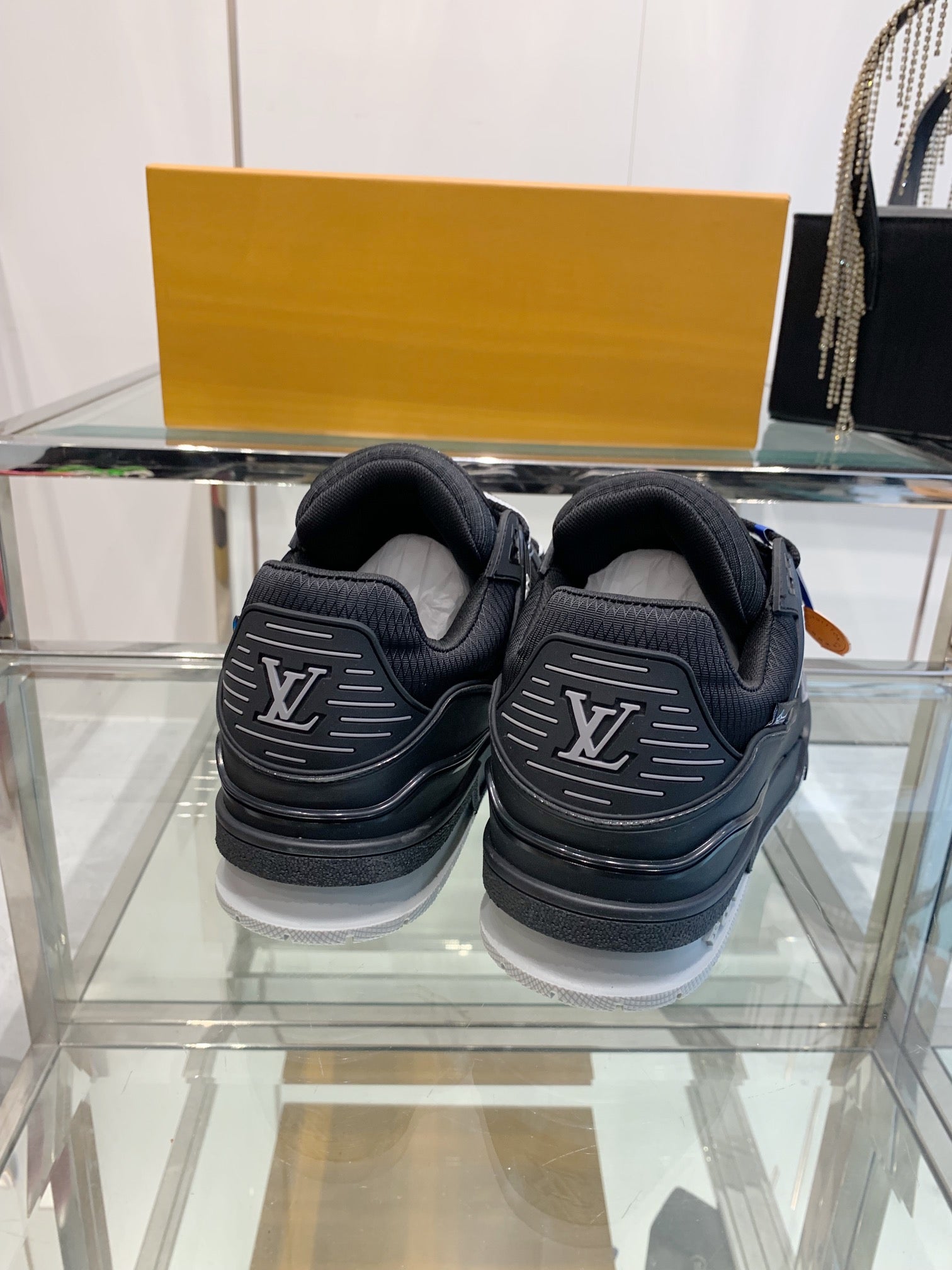 Louis Vuitton sneakers 193