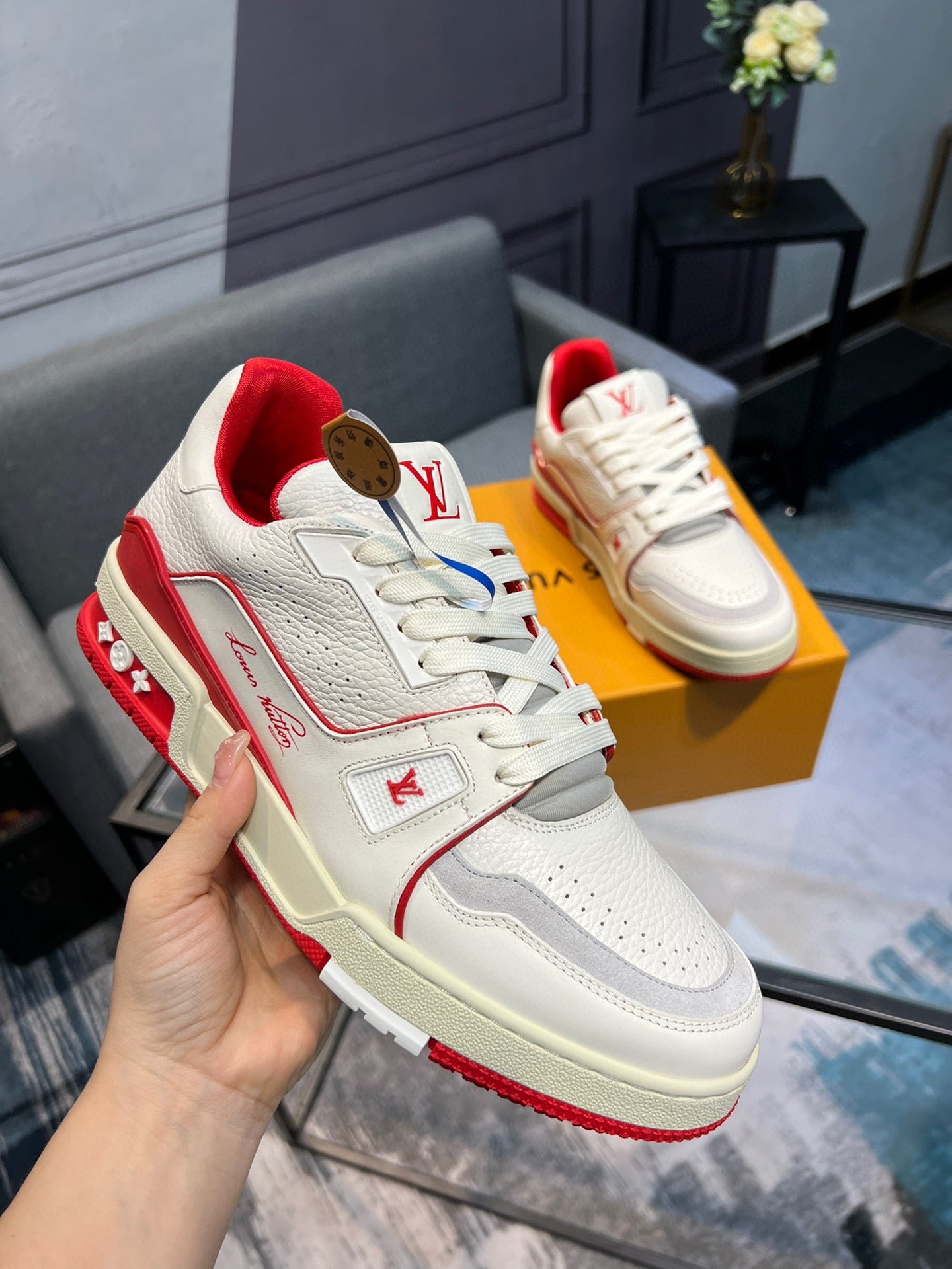 Louis Vuitton sneakers 194