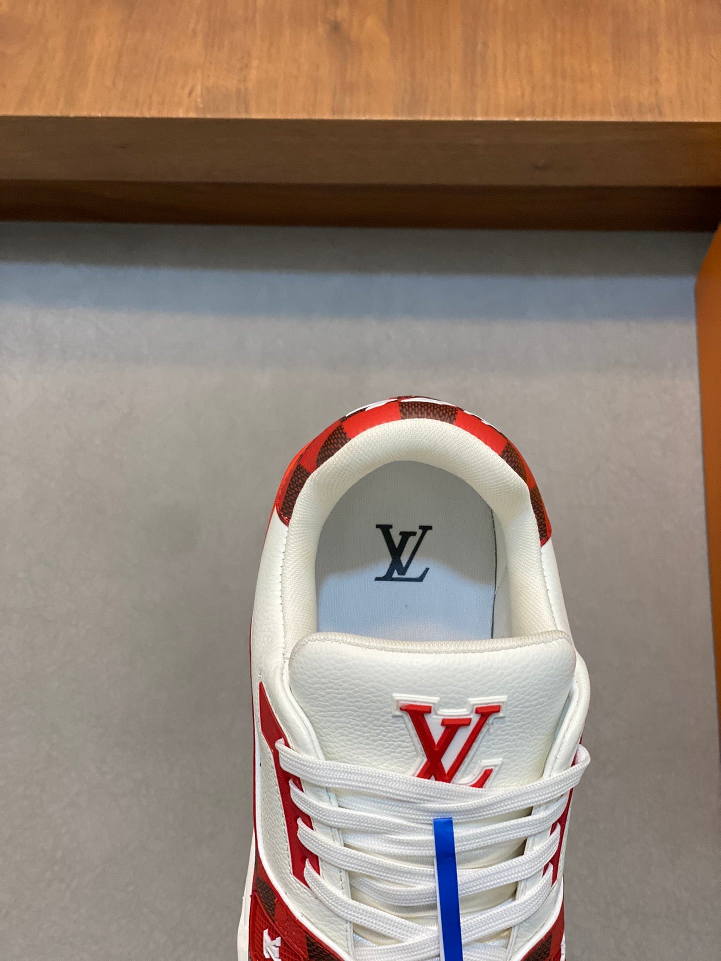Louis Vuitton sneakers 203