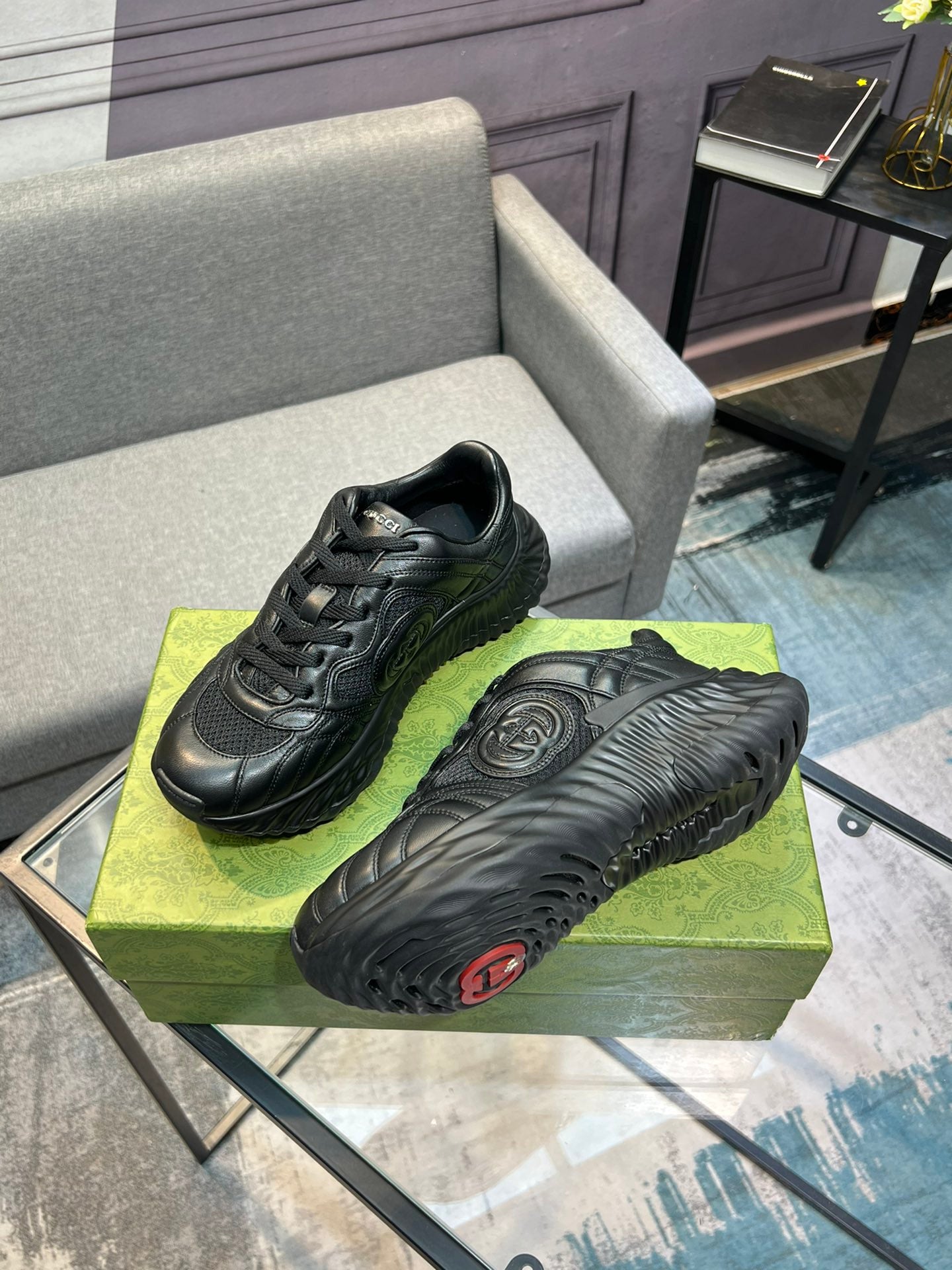 GUCCI sneakers 132