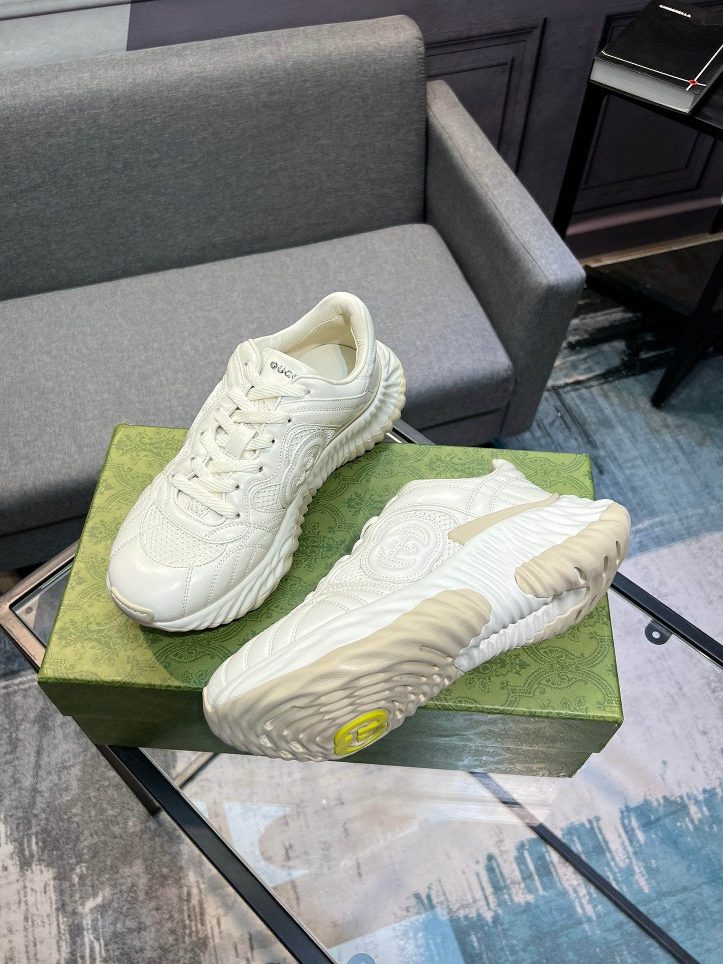 GUCCI sneakers 133
