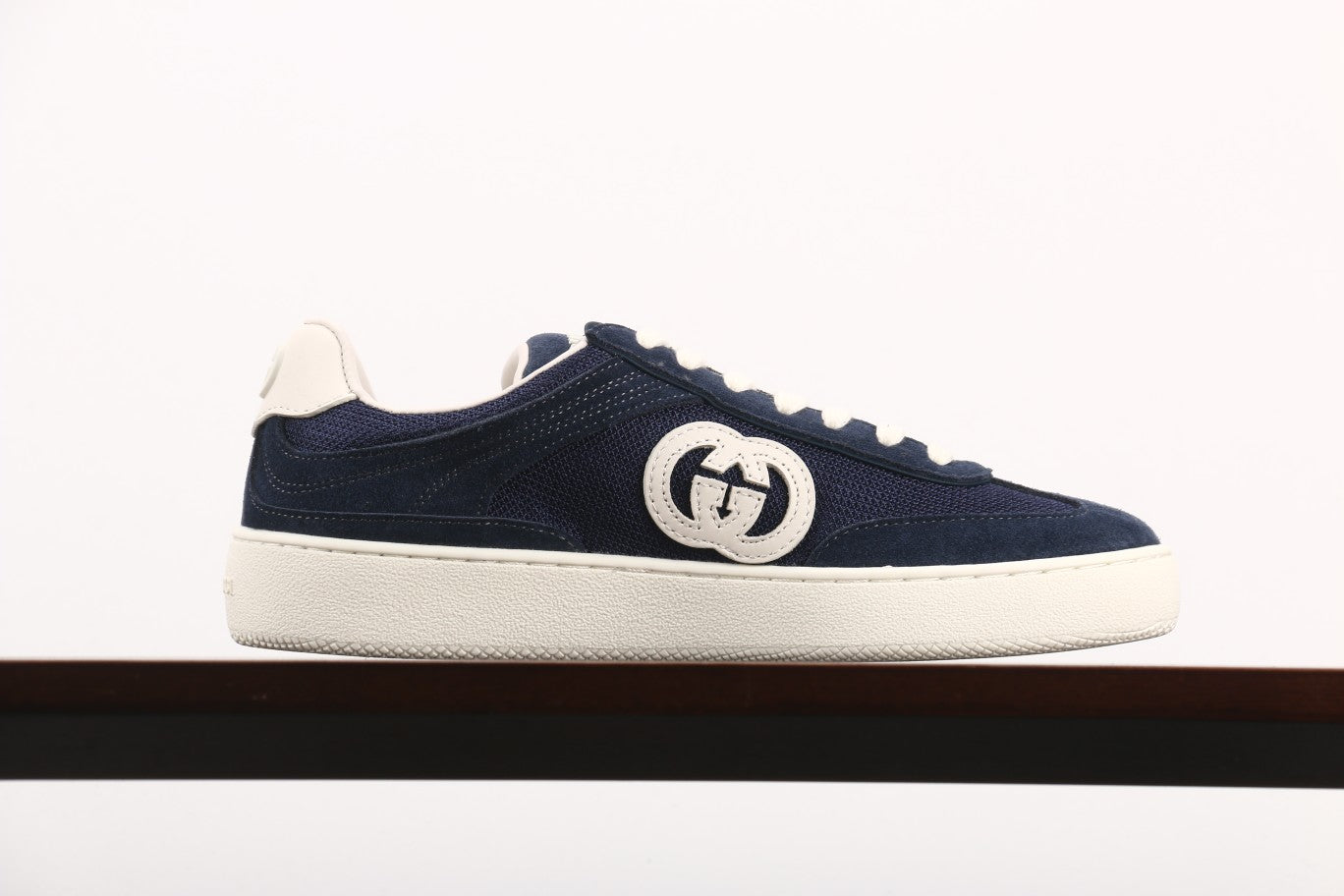 GUCCI sneakers 135