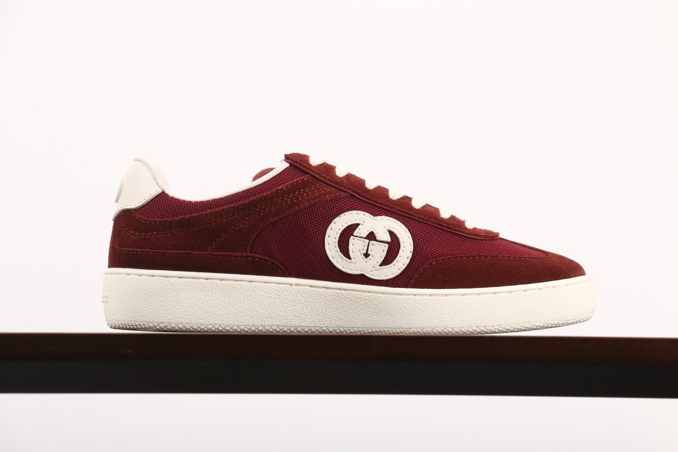 GUCCI sneakers 136