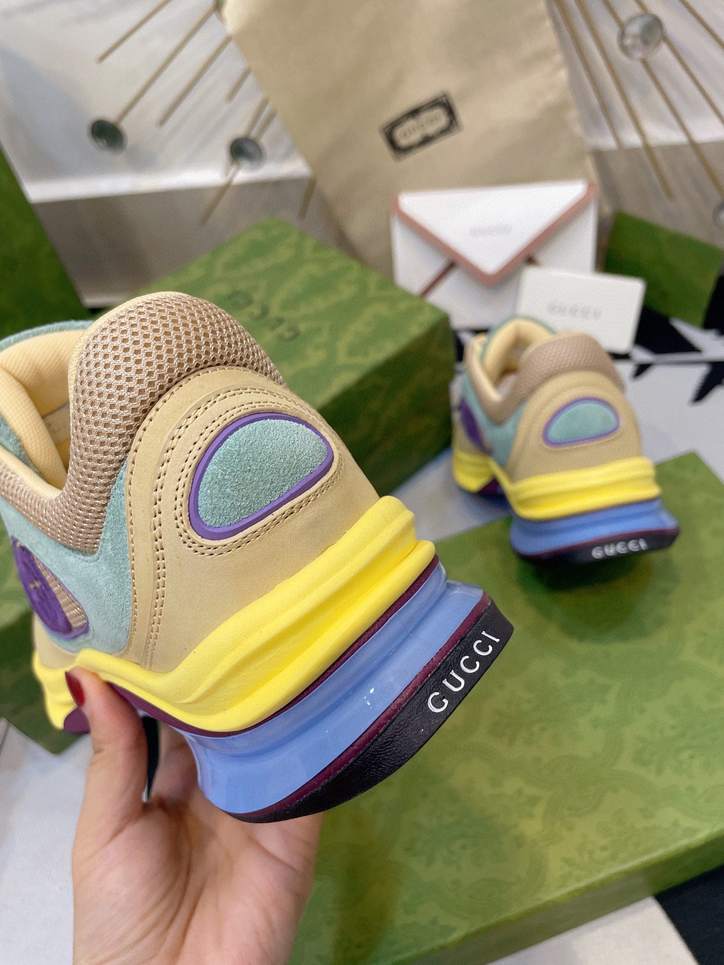 GUCCI sneakers 139