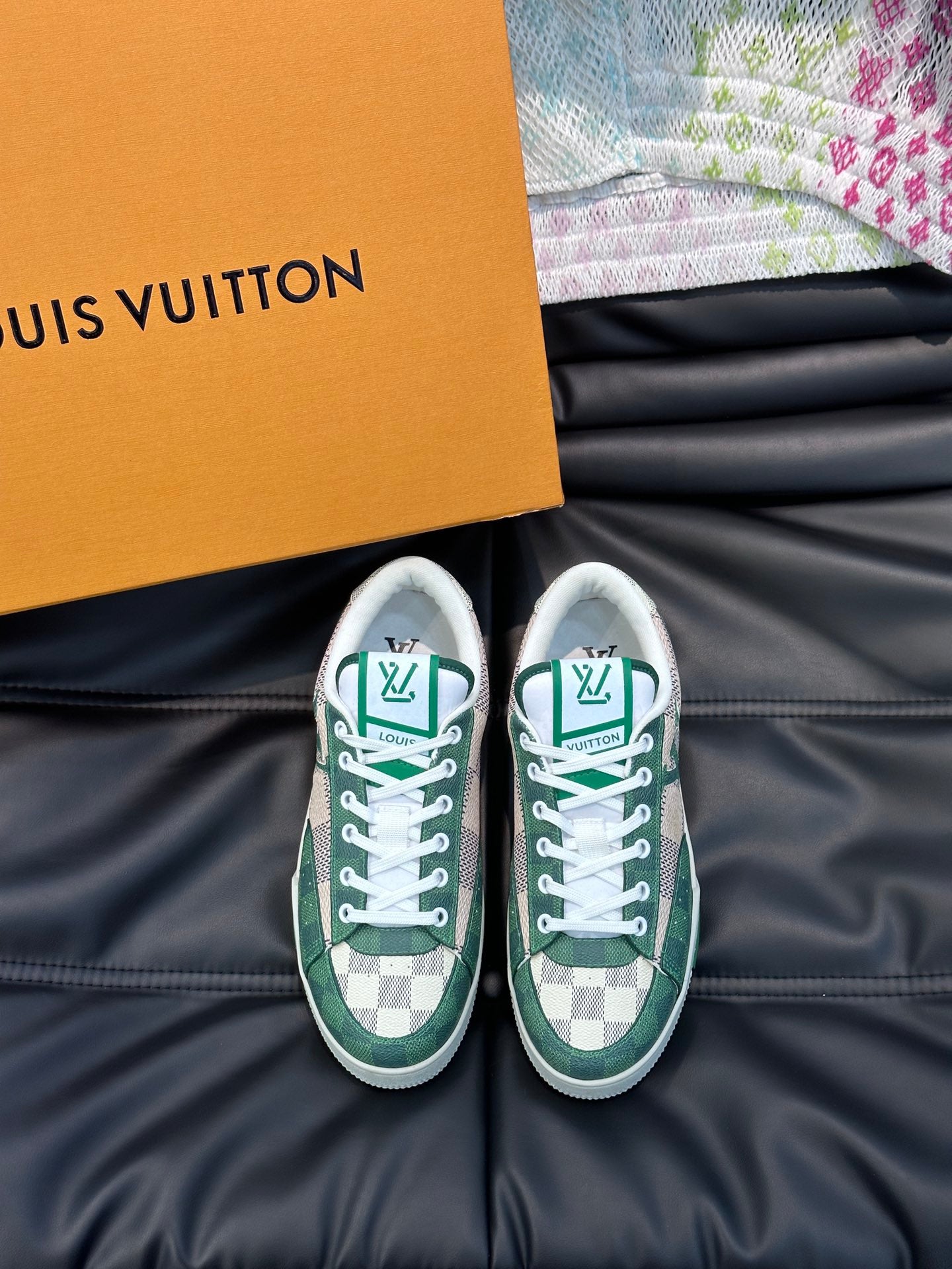 Louis Vuitton sneakers 206