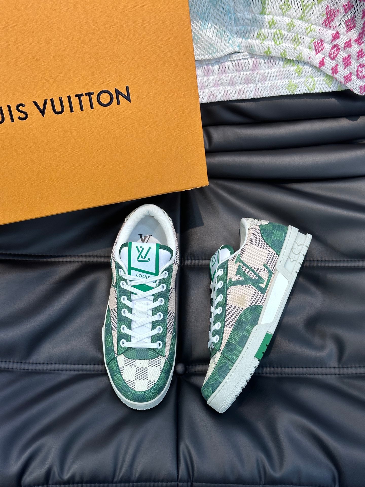 Louis Vuitton sneakers 206