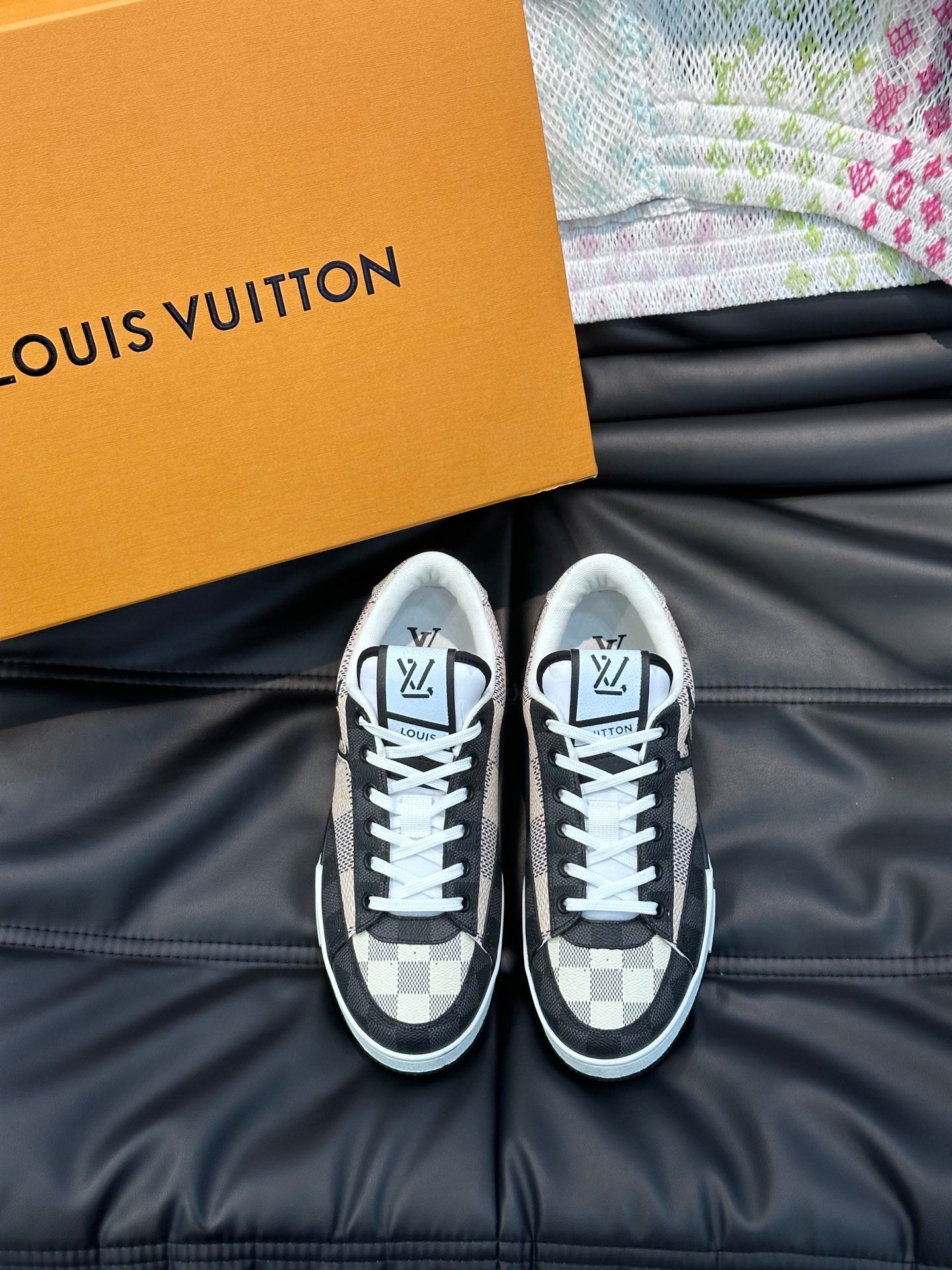 Louis Vuitton sneakers 207