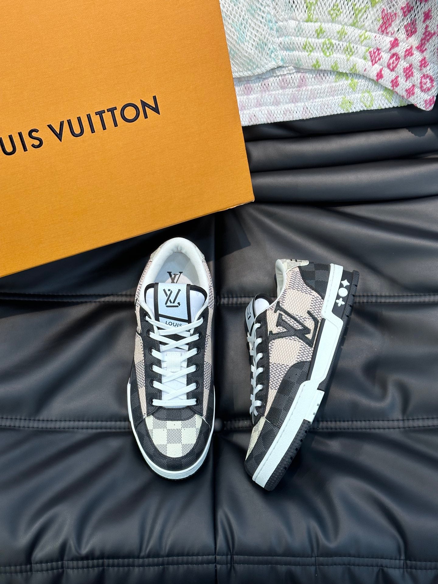Louis Vuitton sneakers 207