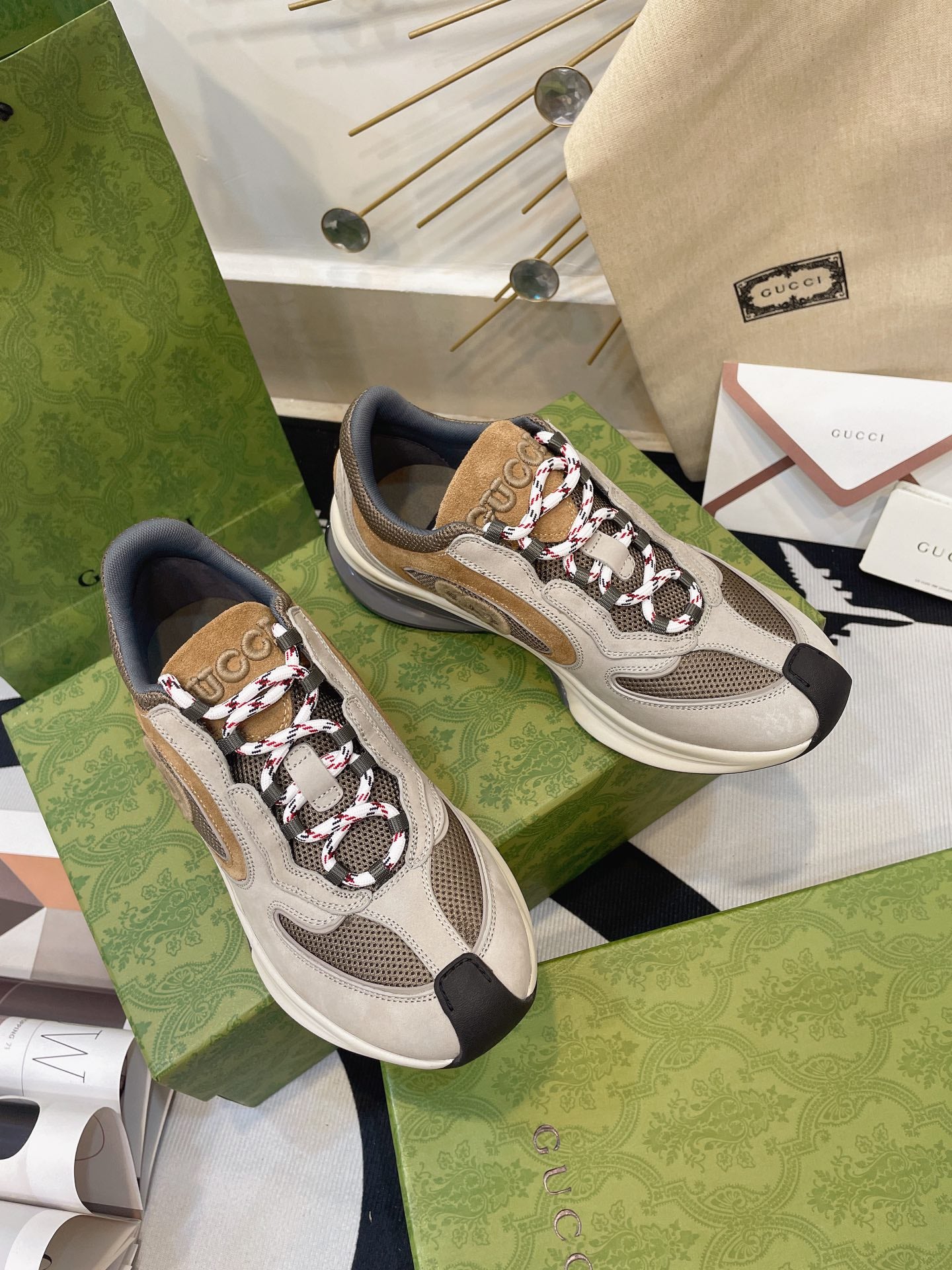 GUCCI sneakers 140